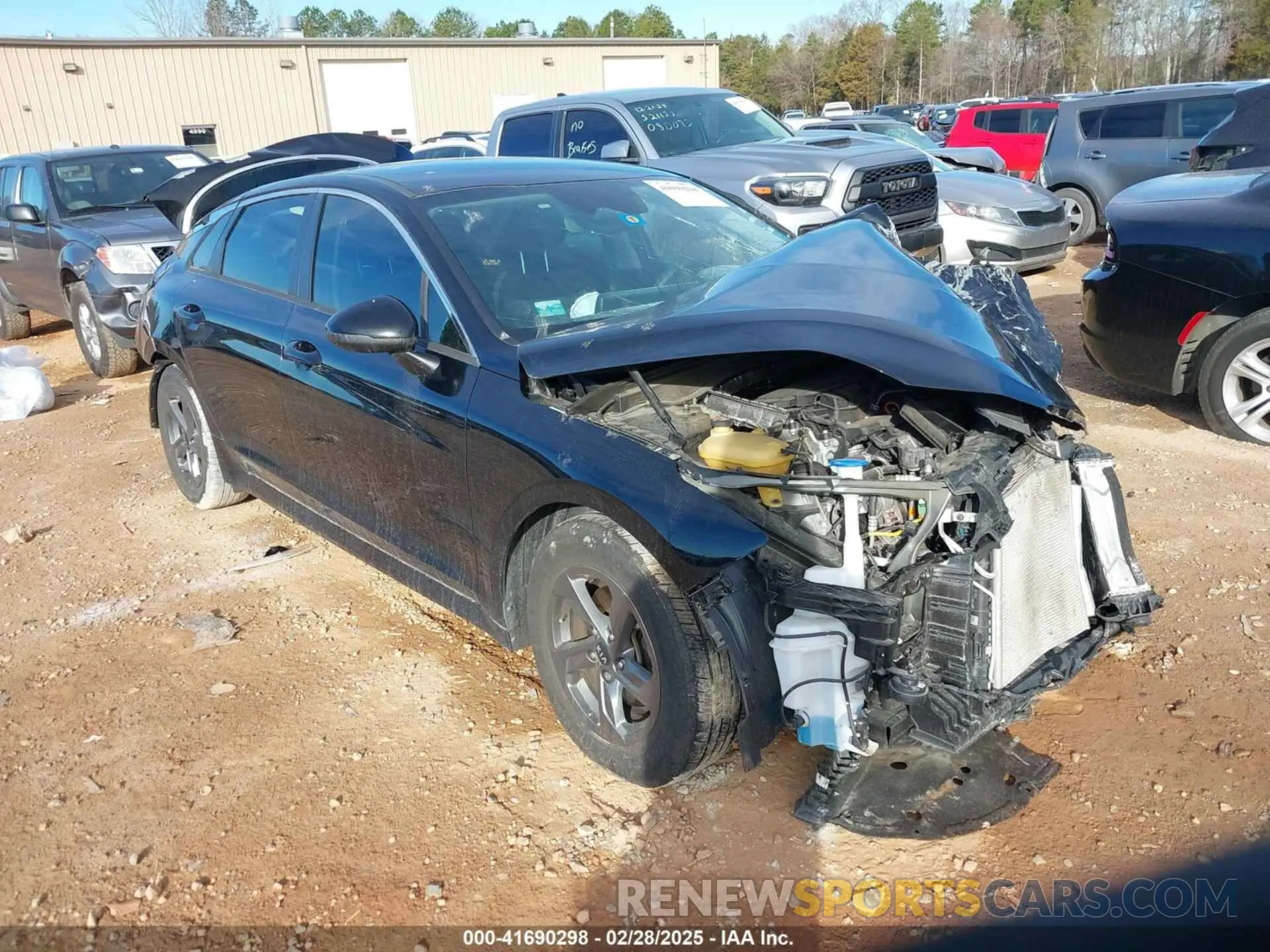 1 Photograph of a damaged car 5XXG14J25MG079639 KIA K5 2021
