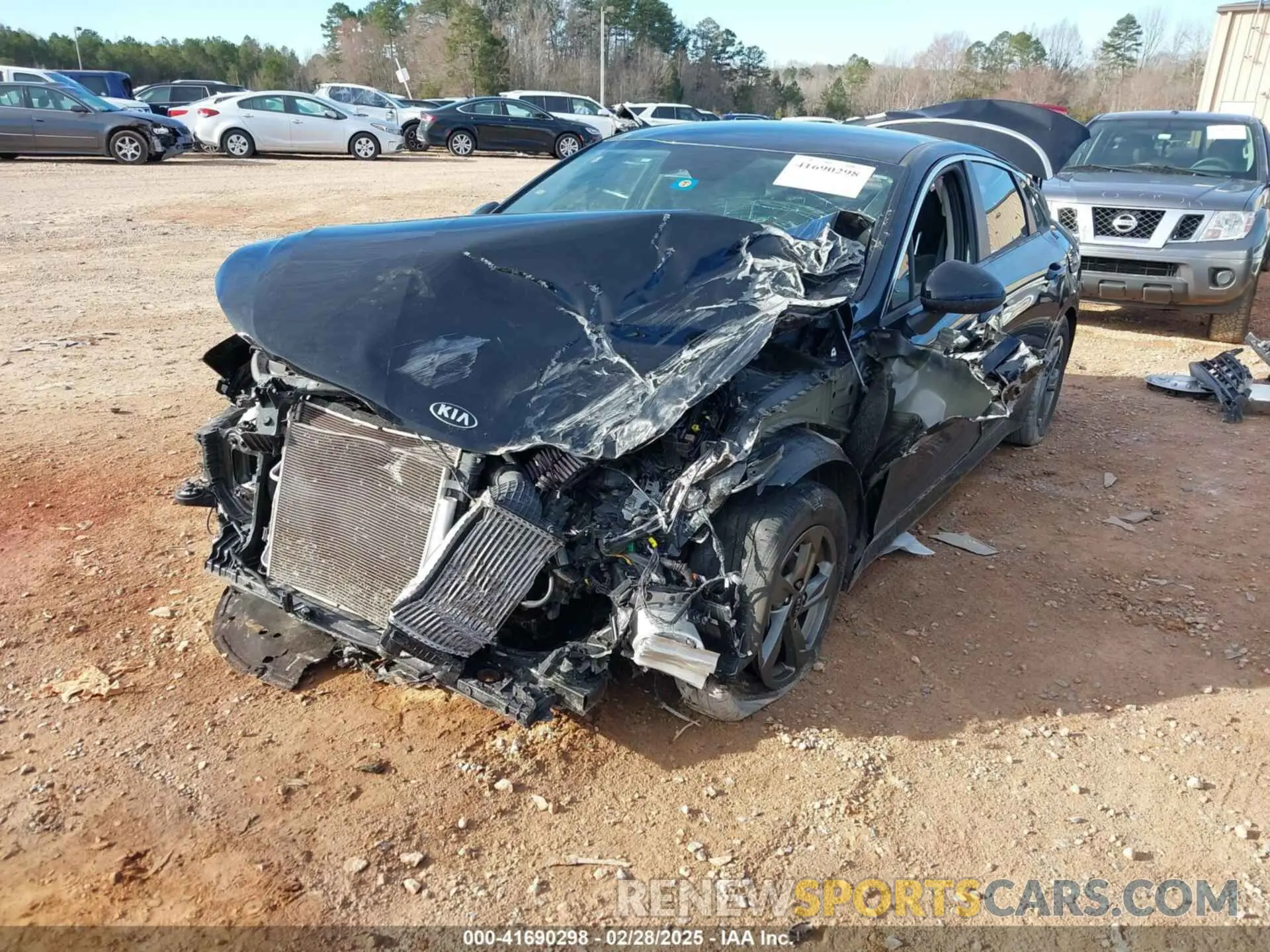 2 Photograph of a damaged car 5XXG14J25MG079639 KIA K5 2021