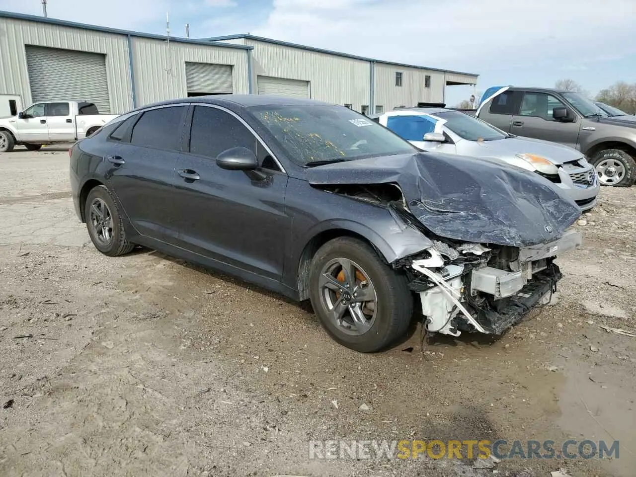 4 Photograph of a damaged car 5XXG14J26MG018154 KIA K5 2021