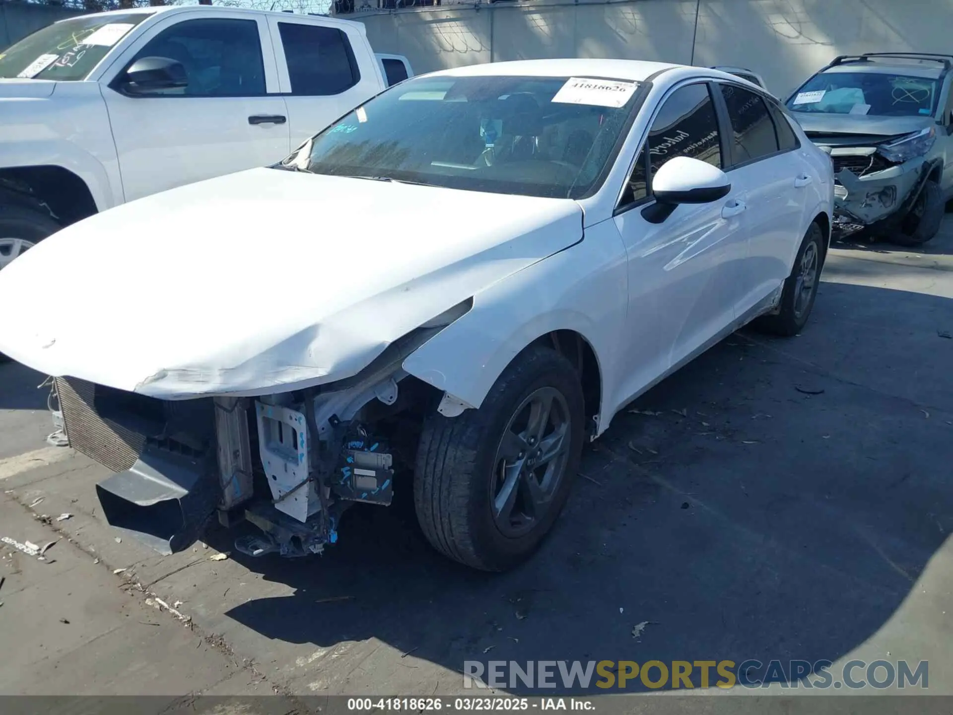 2 Photograph of a damaged car 5XXG14J26MG023130 KIA K5 2021