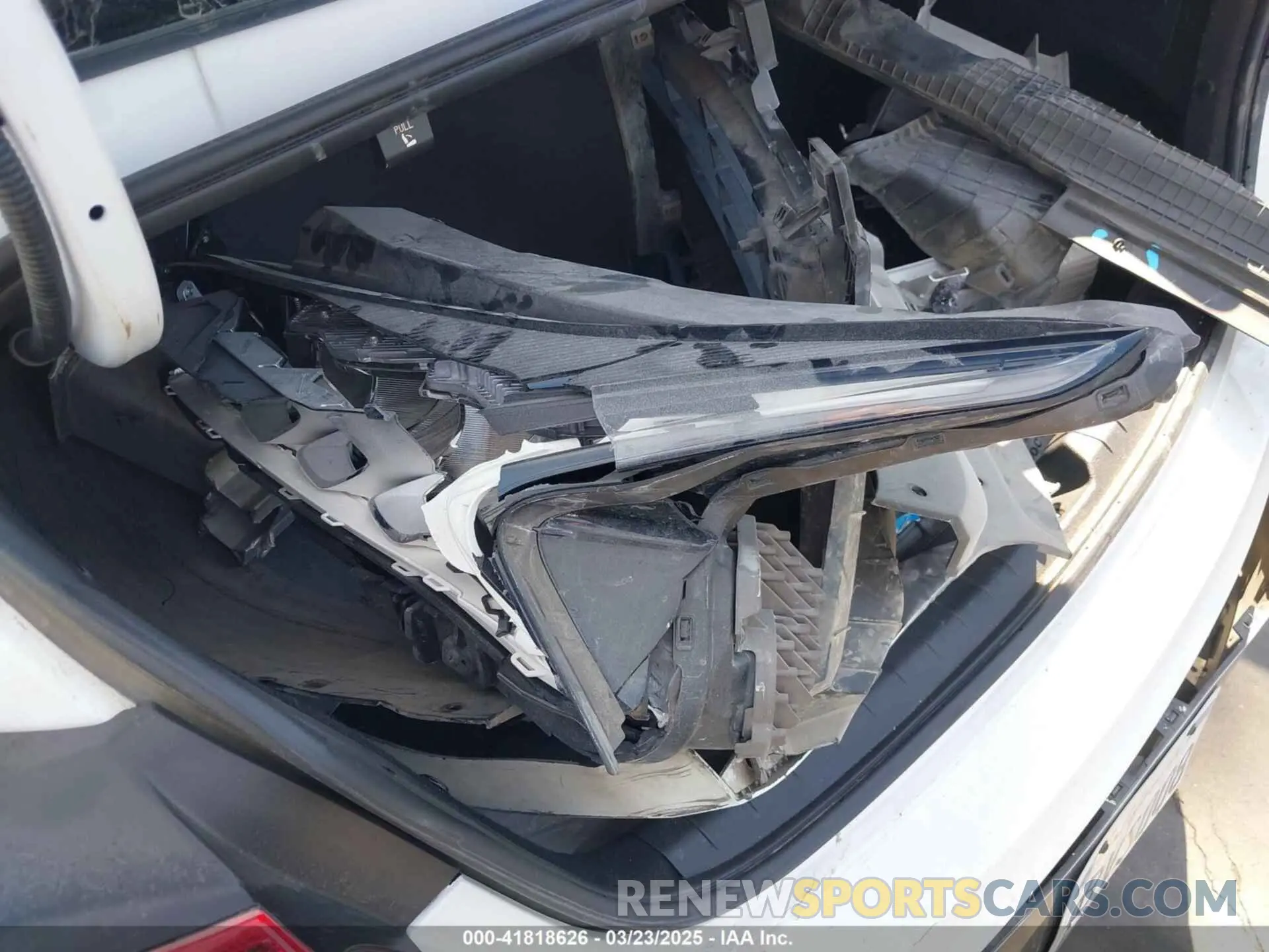 21 Photograph of a damaged car 5XXG14J26MG023130 KIA K5 2021