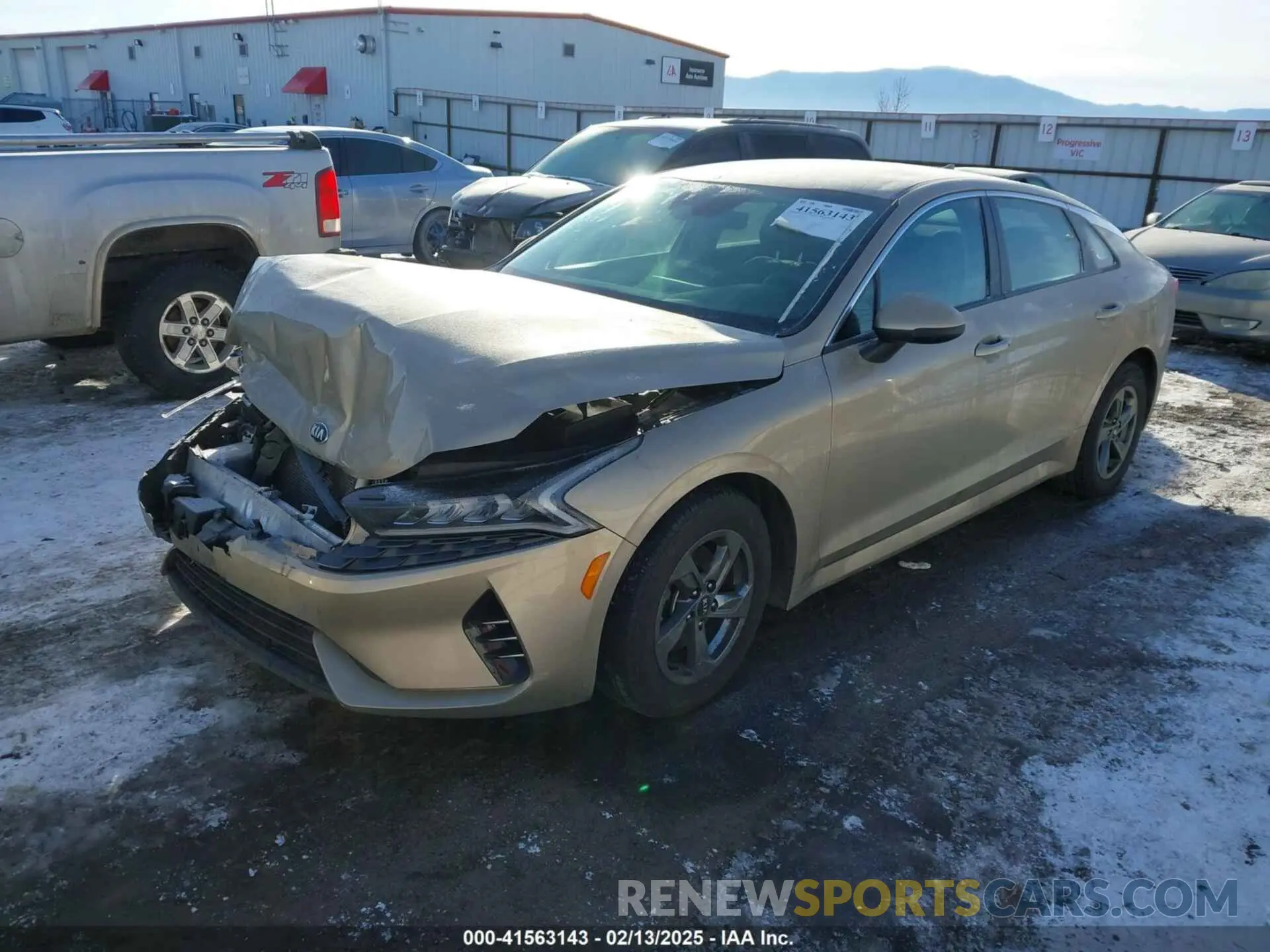 2 Photograph of a damaged car 5XXG14J26MG039120 KIA K5 2021