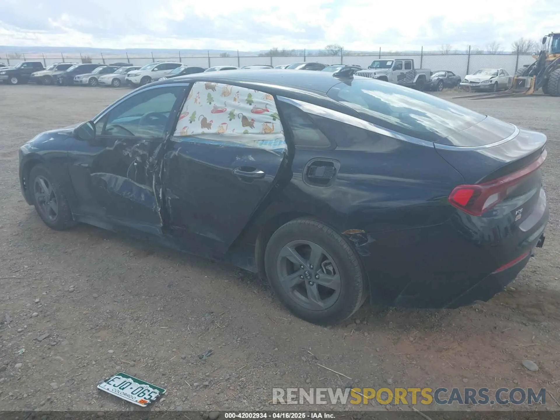 3 Photograph of a damaged car 5XXG14J26MG043720 KIA K5 2021