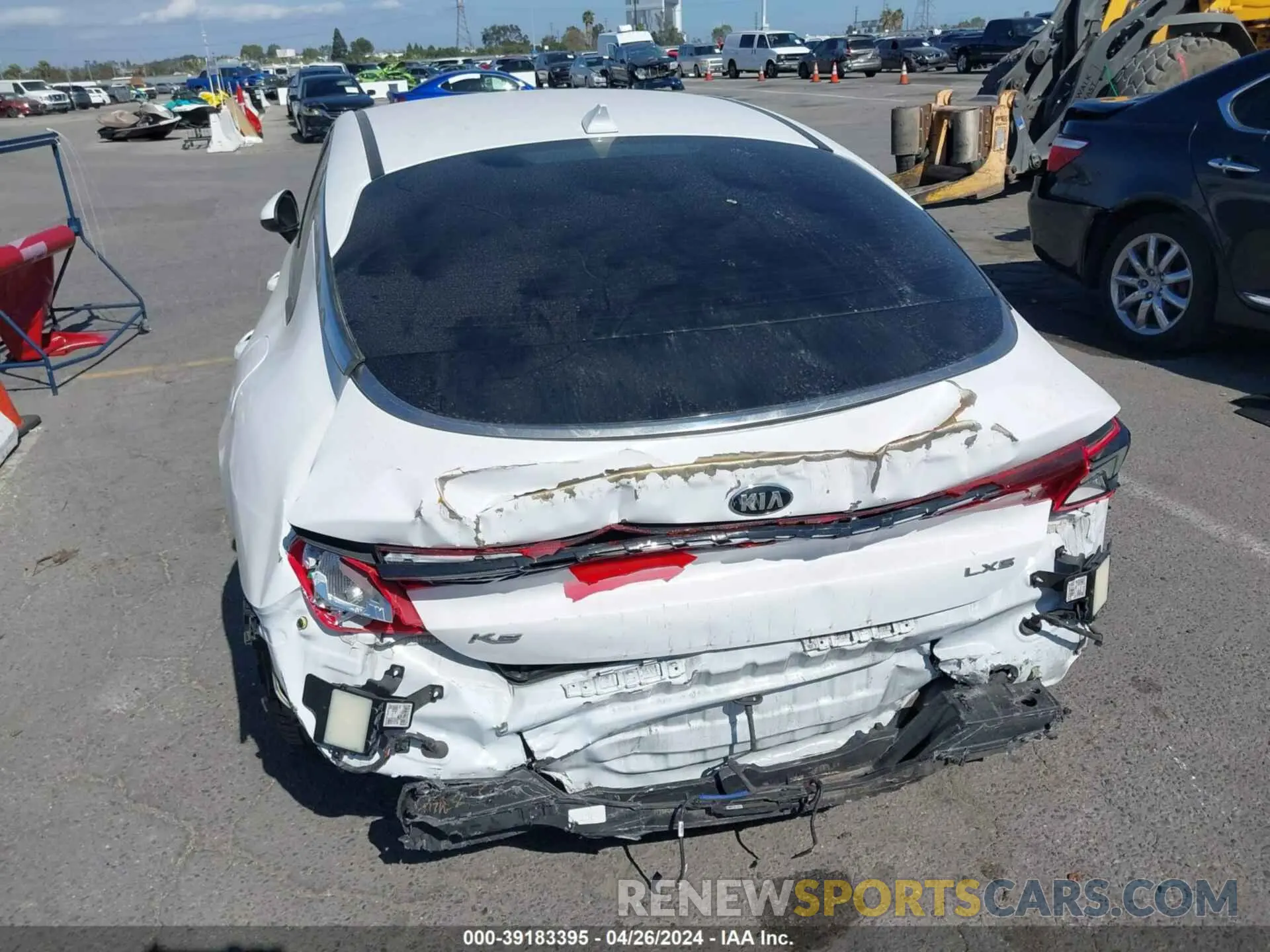 6 Photograph of a damaged car 5XXG14J26MG050733 KIA K5 2021