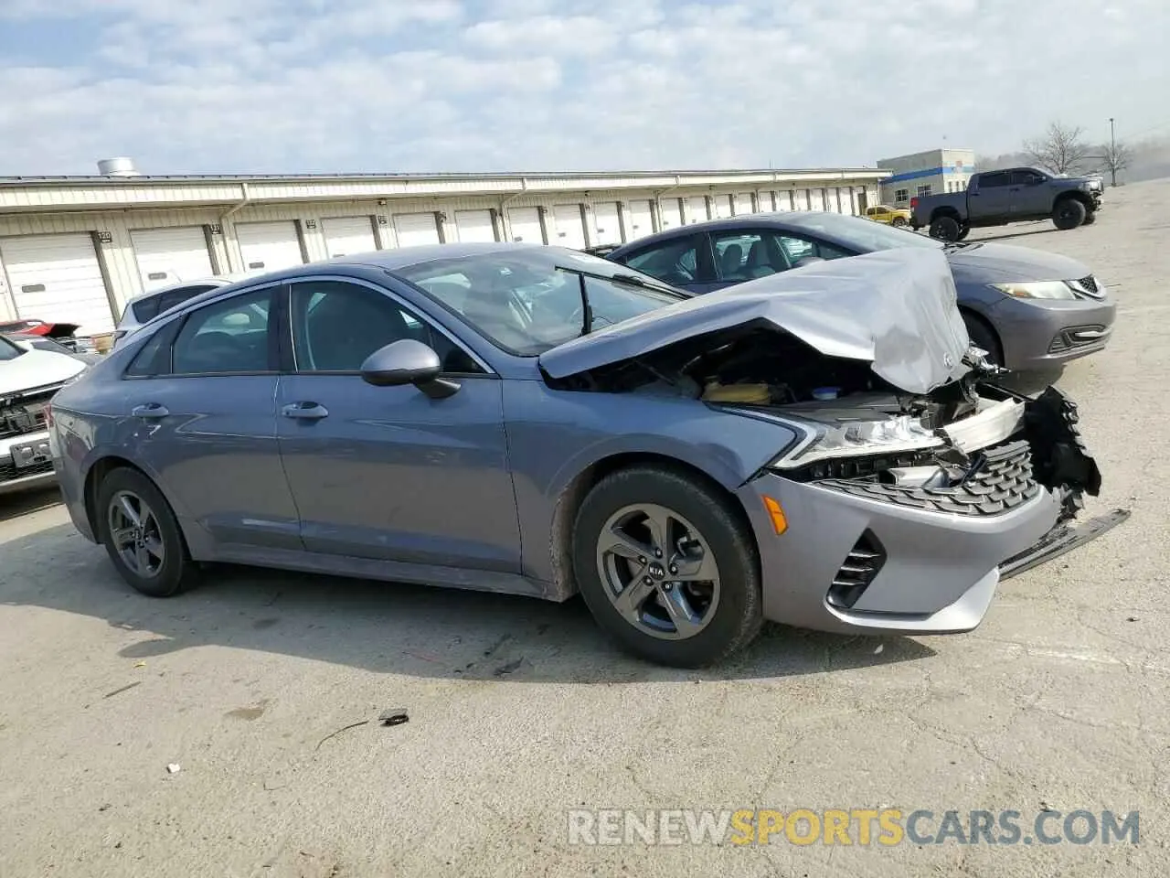 4 Photograph of a damaged car 5XXG14J26MG070092 KIA K5 2021