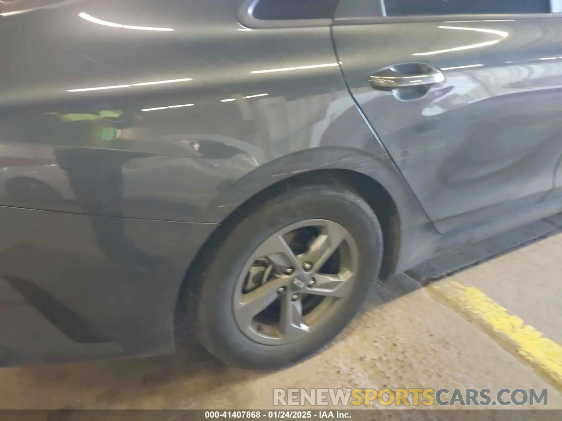 20 Photograph of a damaged car 5XXG14J27MG012945 KIA K5 2021