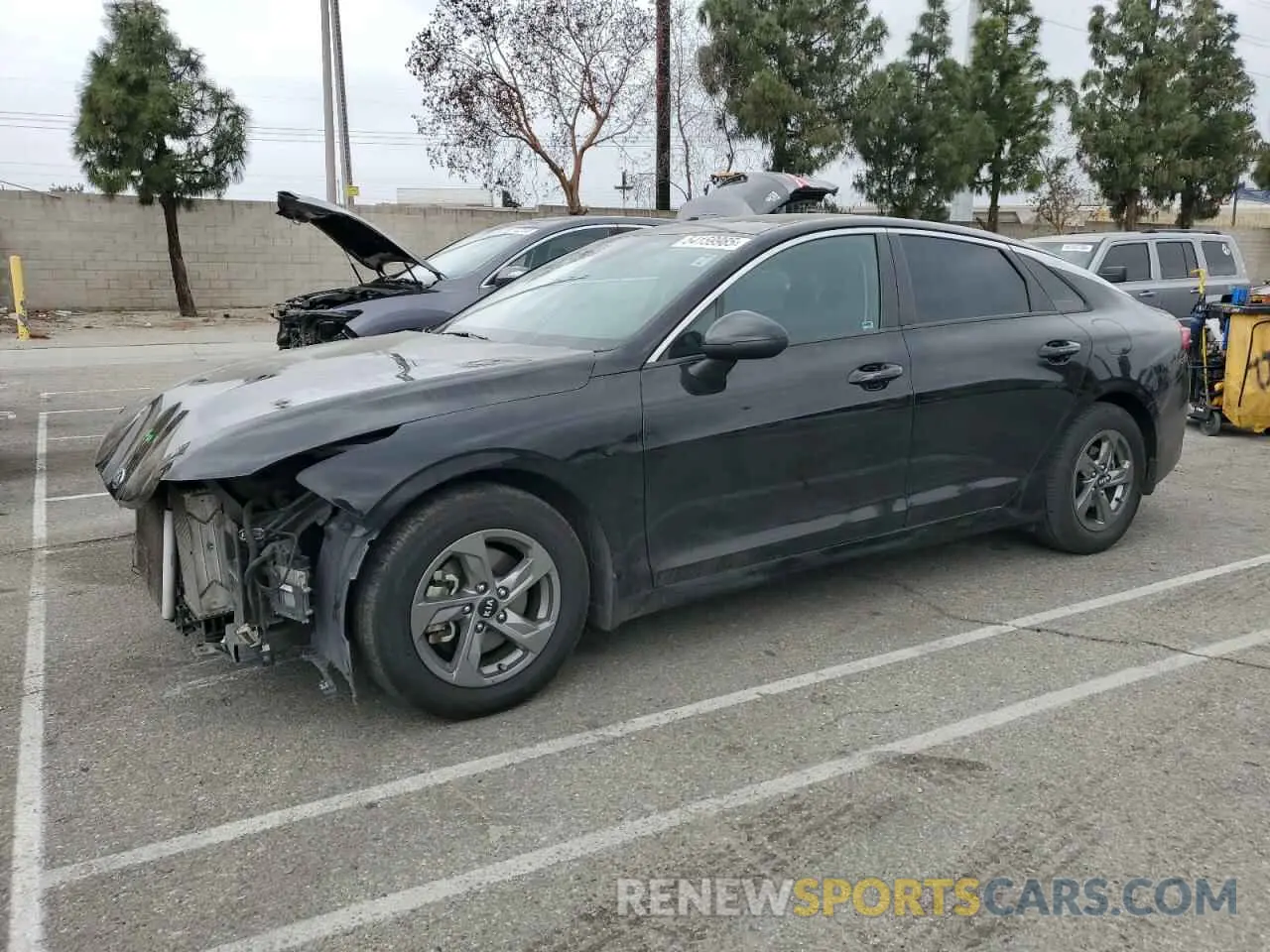 1 Photograph of a damaged car 5XXG14J27MG023816 KIA K5 2021