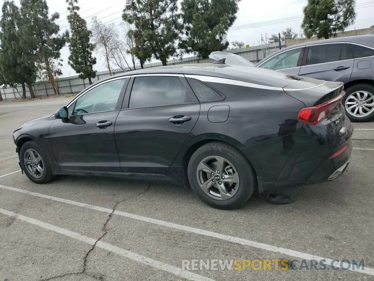 2 Photograph of a damaged car 5XXG14J27MG023816 KIA K5 2021