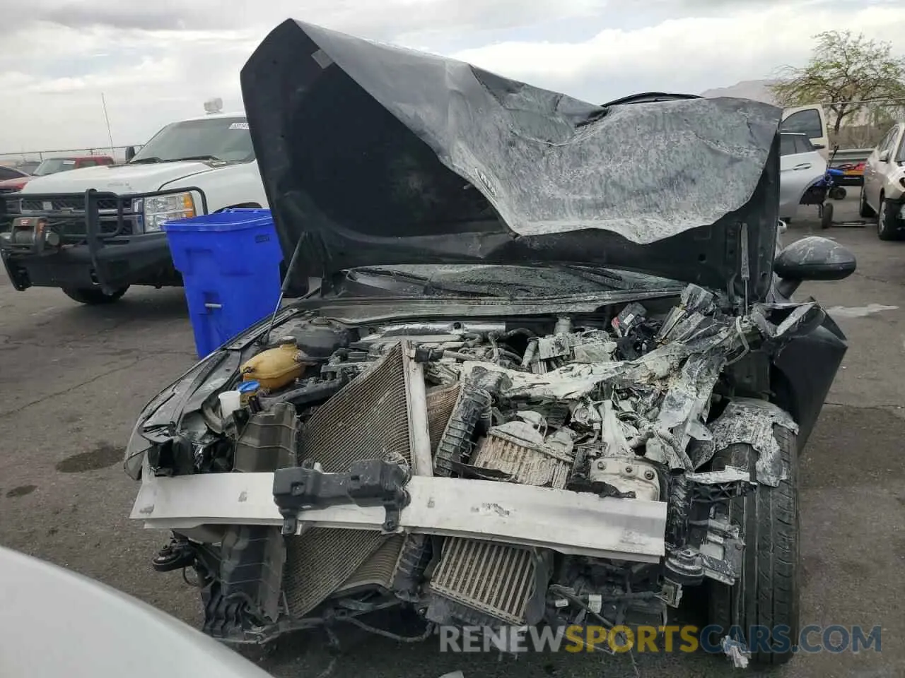 5 Photograph of a damaged car 5XXG14J27MG047582 KIA K5 2021