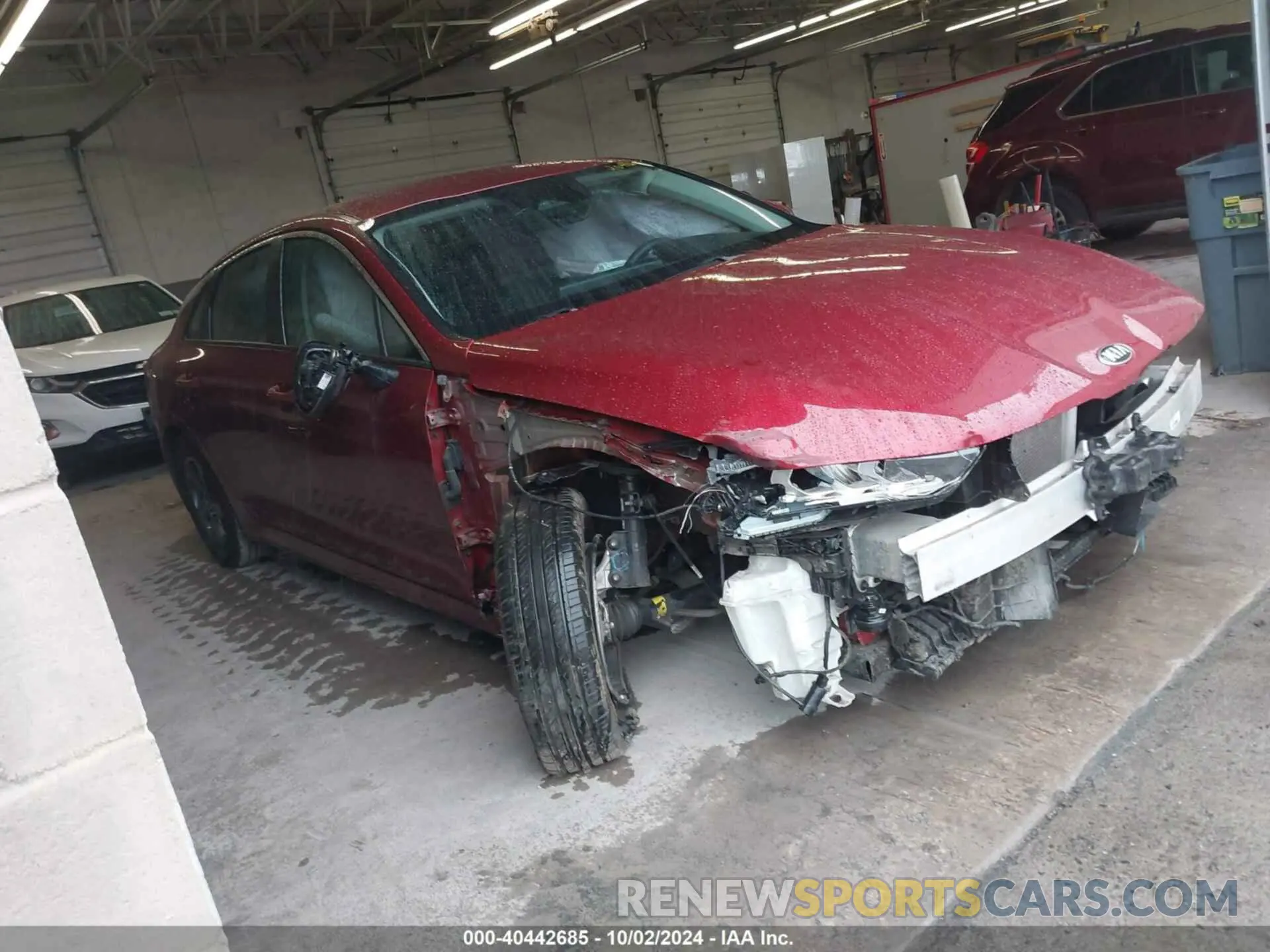 1 Photograph of a damaged car 5XXG14J28MG016177 KIA K5 2021