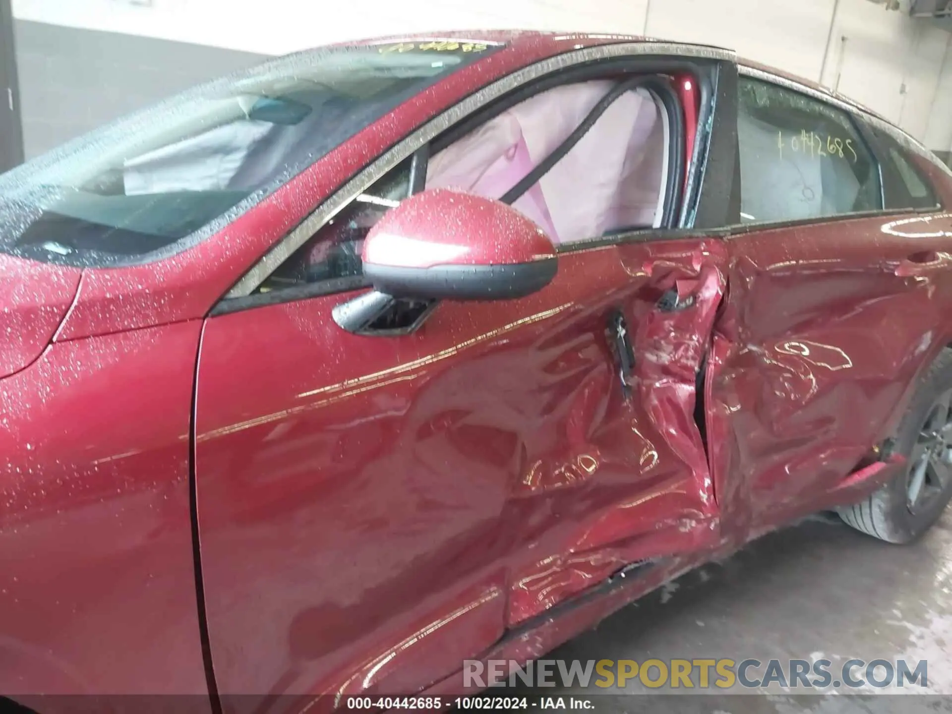 17 Photograph of a damaged car 5XXG14J28MG016177 KIA K5 2021
