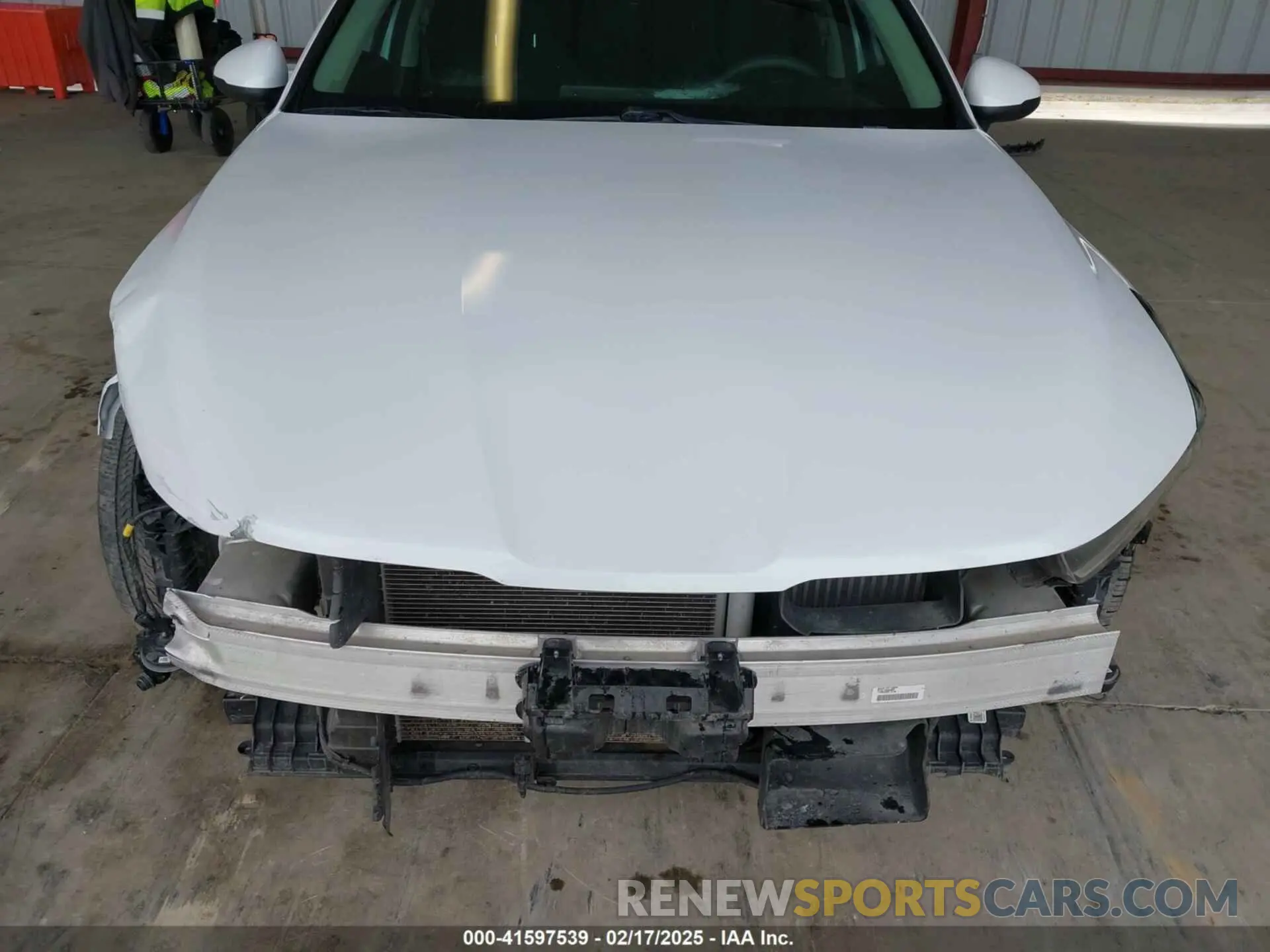 6 Photograph of a damaged car 5XXG14J28MG046392 KIA K5 2021