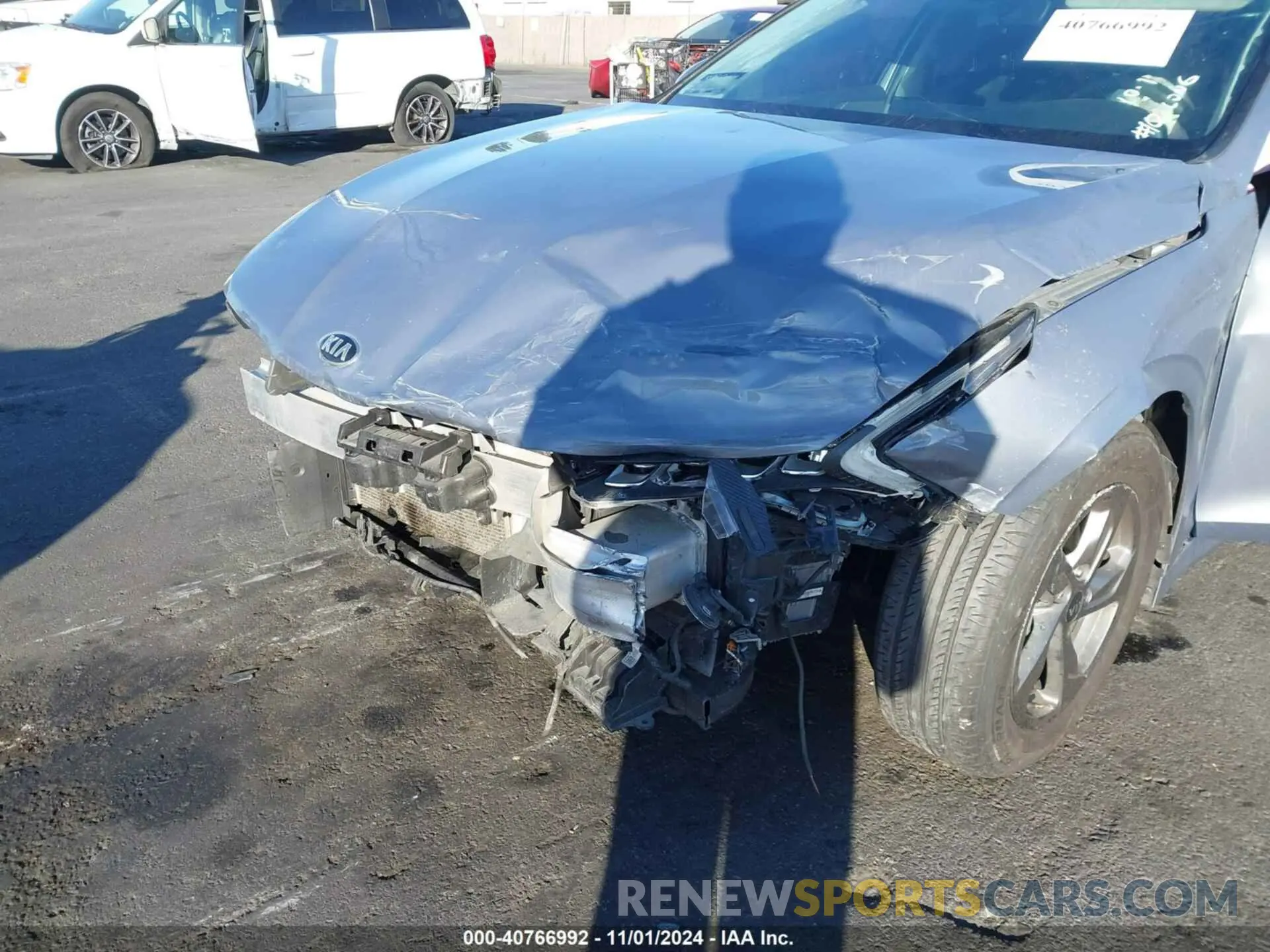 6 Photograph of a damaged car 5XXG14J28MG066240 KIA K5 2021