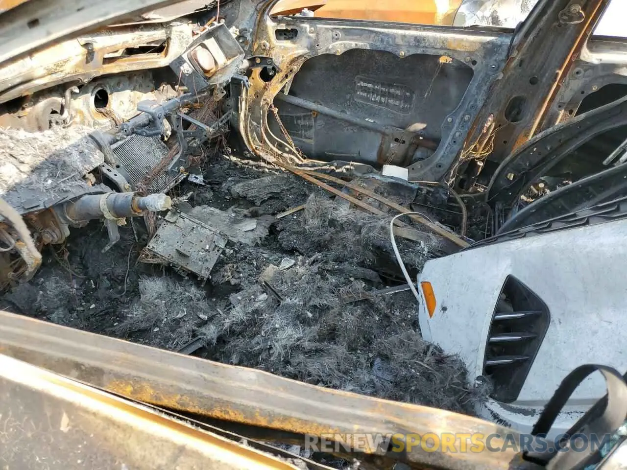 7 Photograph of a damaged car 5XXG14J29MG007813 KIA K5 2021