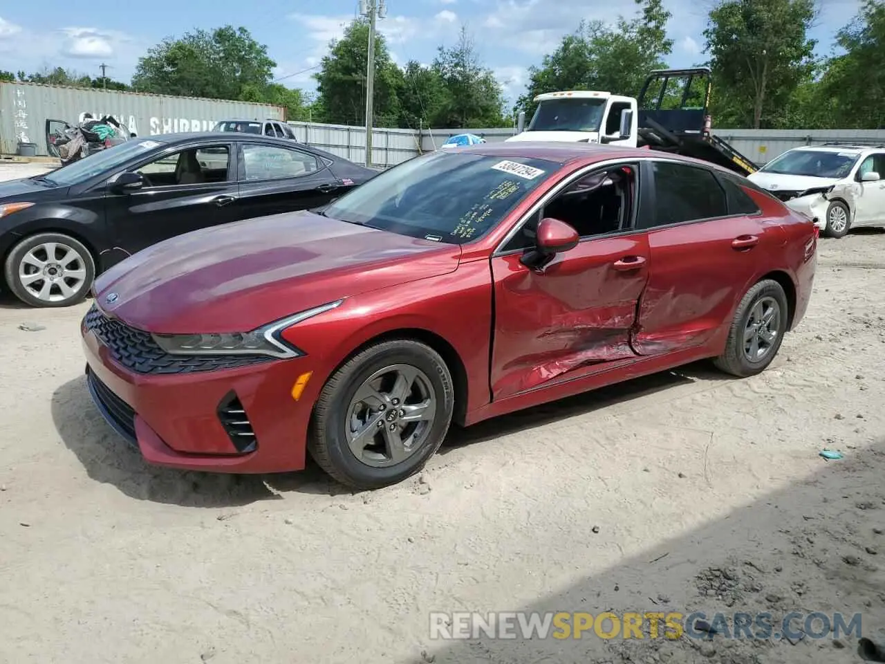 1 Photograph of a damaged car 5XXG14J29MG021601 KIA K5 2021