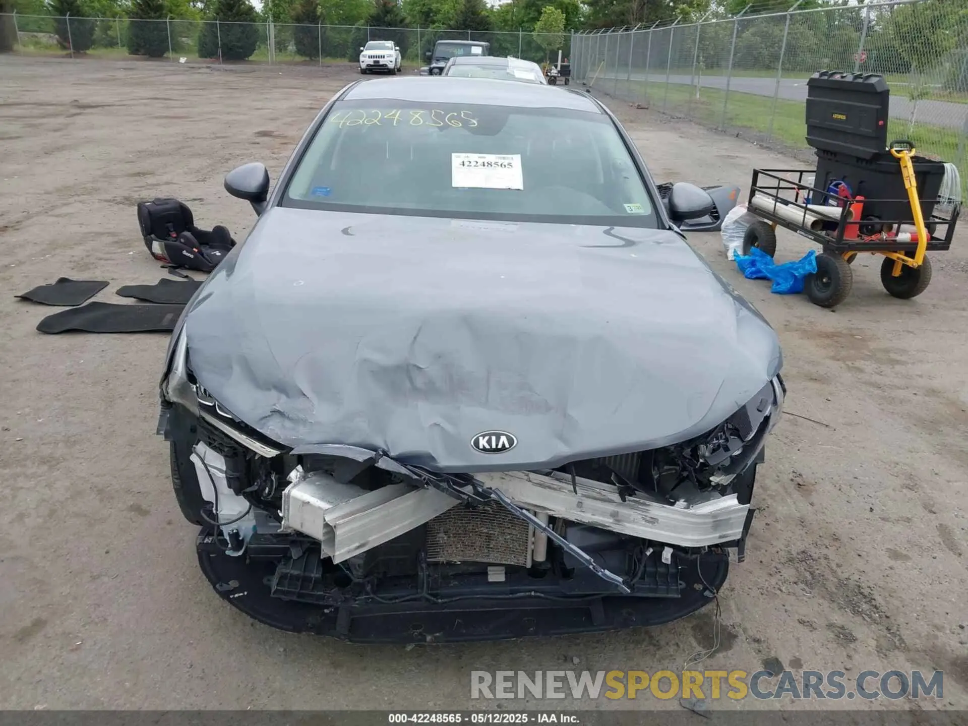 13 Photograph of a damaged car 5XXG14J29MG048054 KIA K5 2021