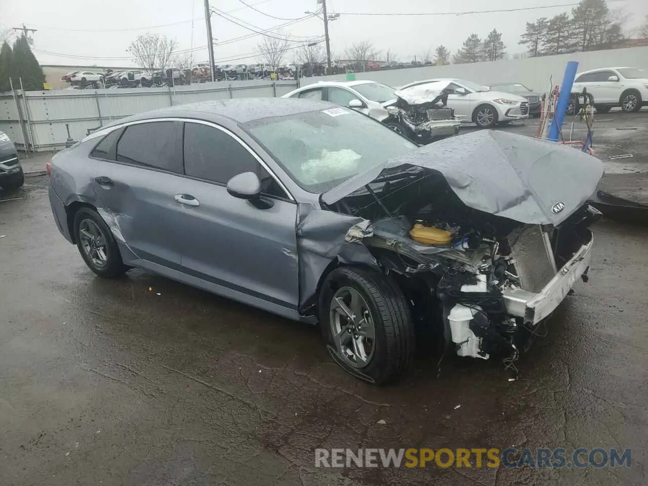 4 Photograph of a damaged car 5XXG14J29MG057661 KIA K5 2021
