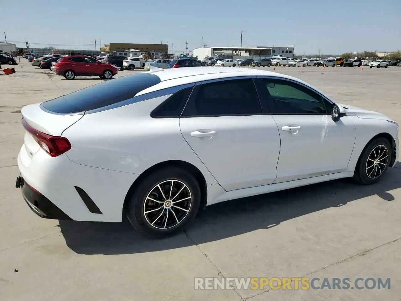 3 Photograph of a damaged car 5XXG14J2XMG020165 KIA K5 2021