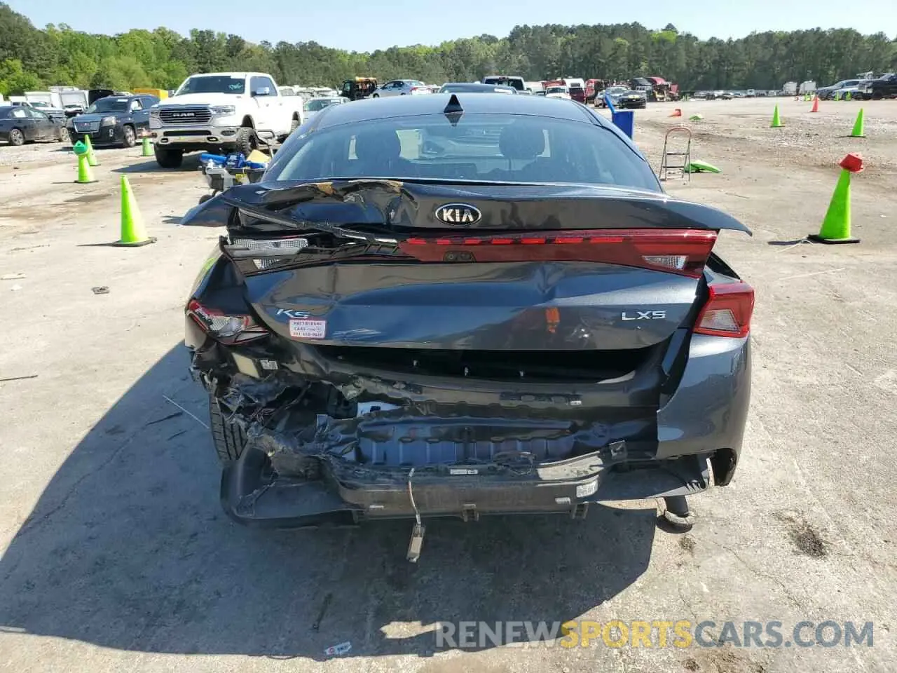 6 Photograph of a damaged car 5XXG14J2XMG053134 KIA K5 2021