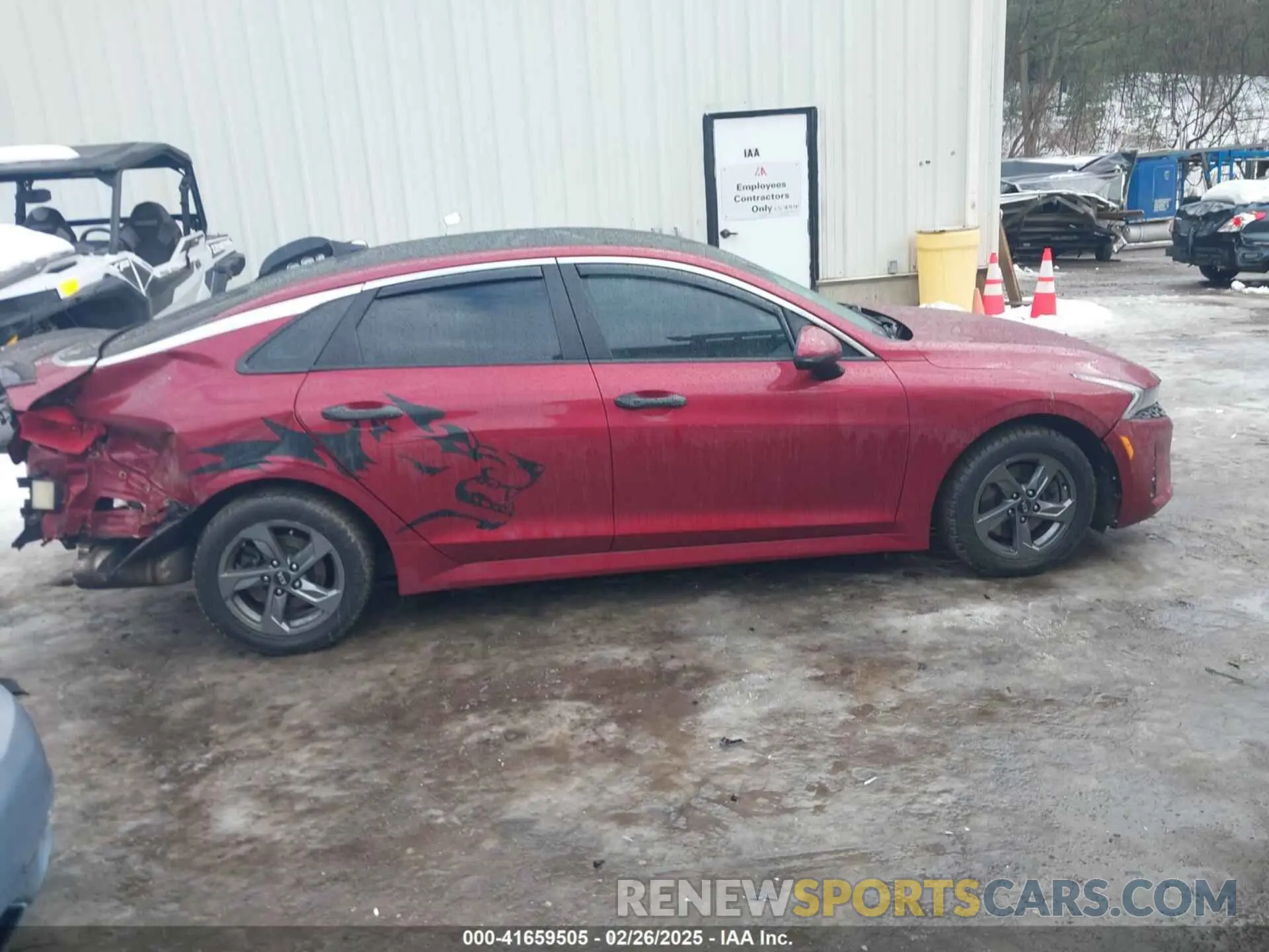 13 Photograph of a damaged car 5XXG14J2XMG071343 KIA K5 2021