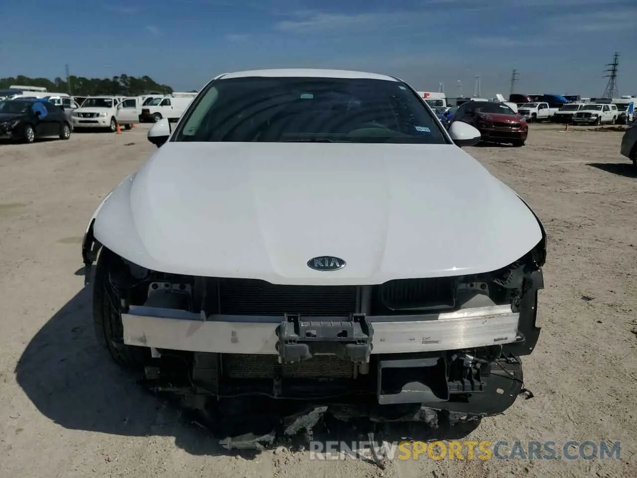 5 Photograph of a damaged car 5XXG14J2XMG079152 KIA K5 2021
