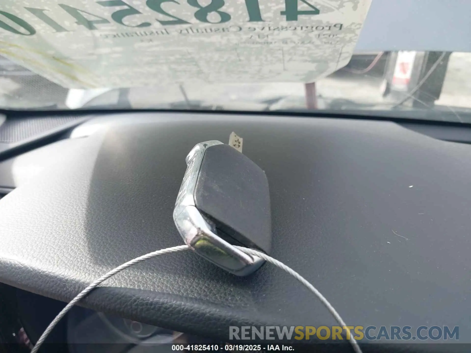 11 Photograph of a damaged car 5XXG24J23MG030730 KIA K5 2021