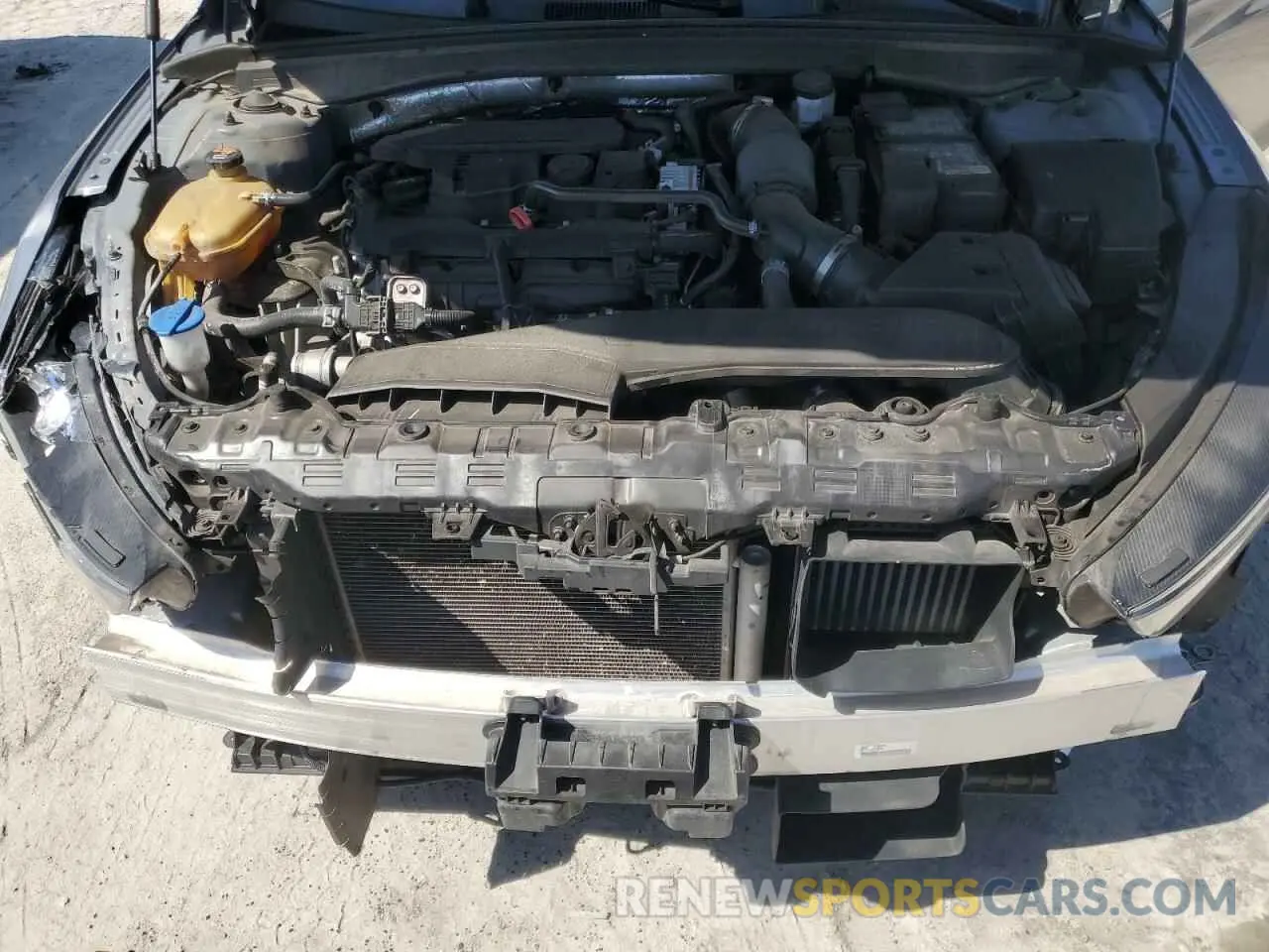 11 Photograph of a damaged car 5XXG24J25MG075734 KIA K5 2021