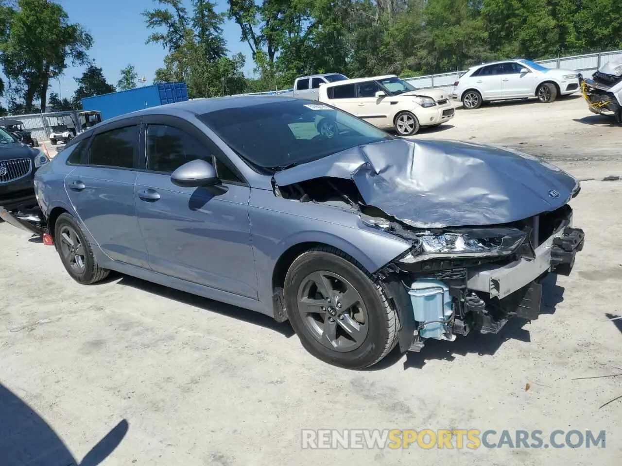 4 Photograph of a damaged car 5XXG24J25MG075734 KIA K5 2021