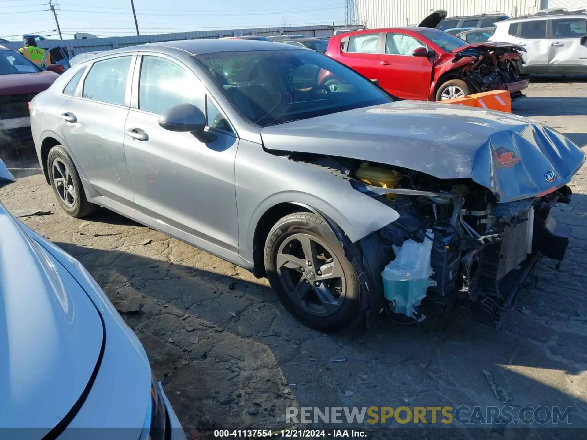 1 Photograph of a damaged car 5XXG24J26MG081736 KIA K5 2021