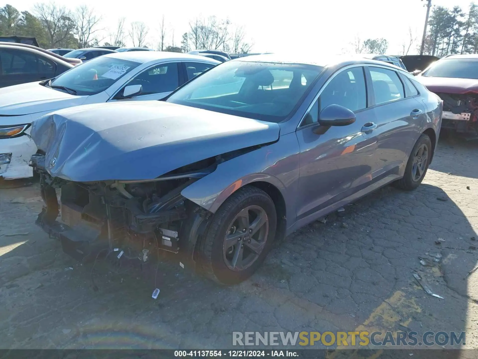 2 Photograph of a damaged car 5XXG24J26MG081736 KIA K5 2021