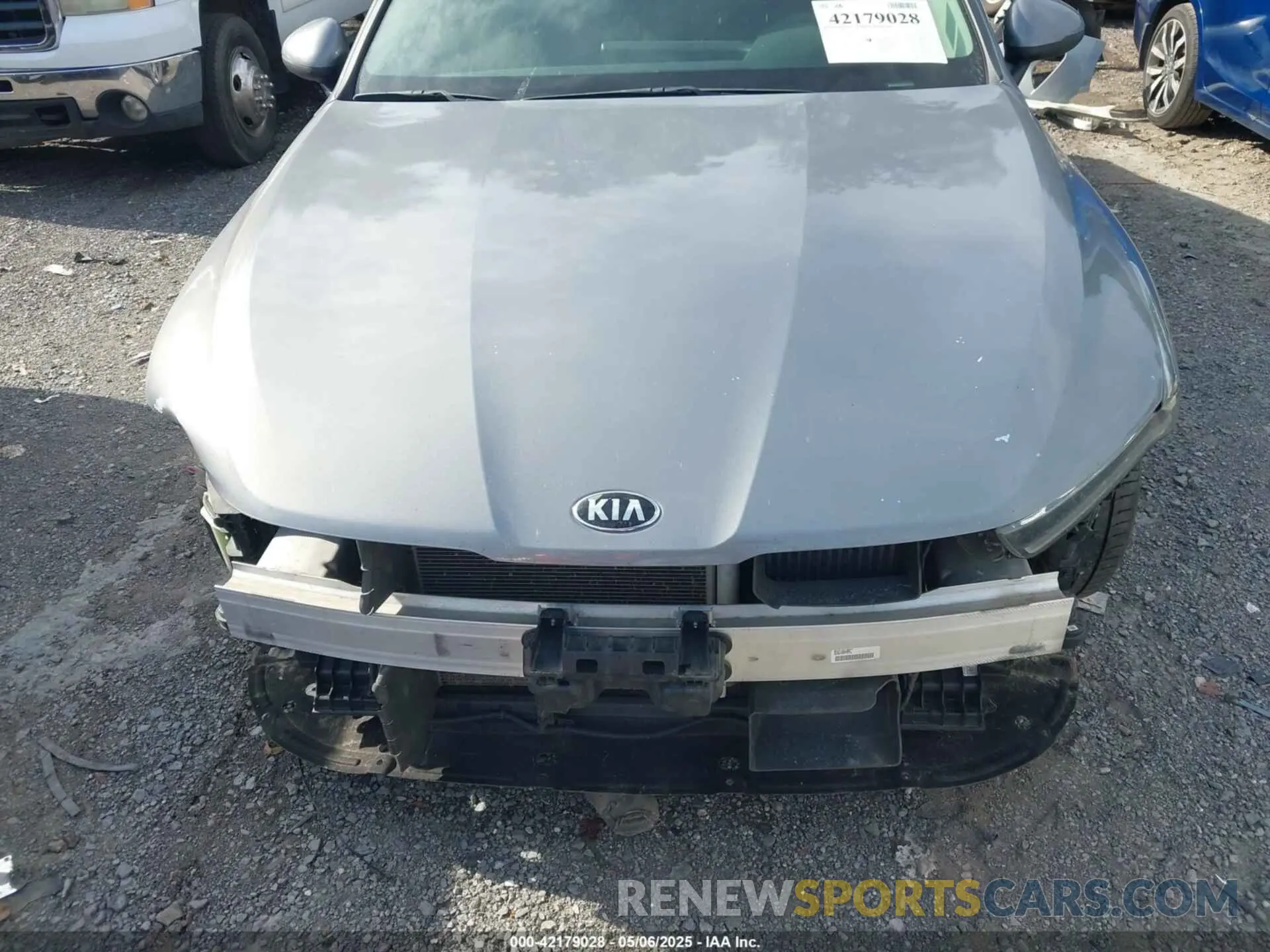 13 Photograph of a damaged car 5XXG24J27MG017012 KIA K5 2021