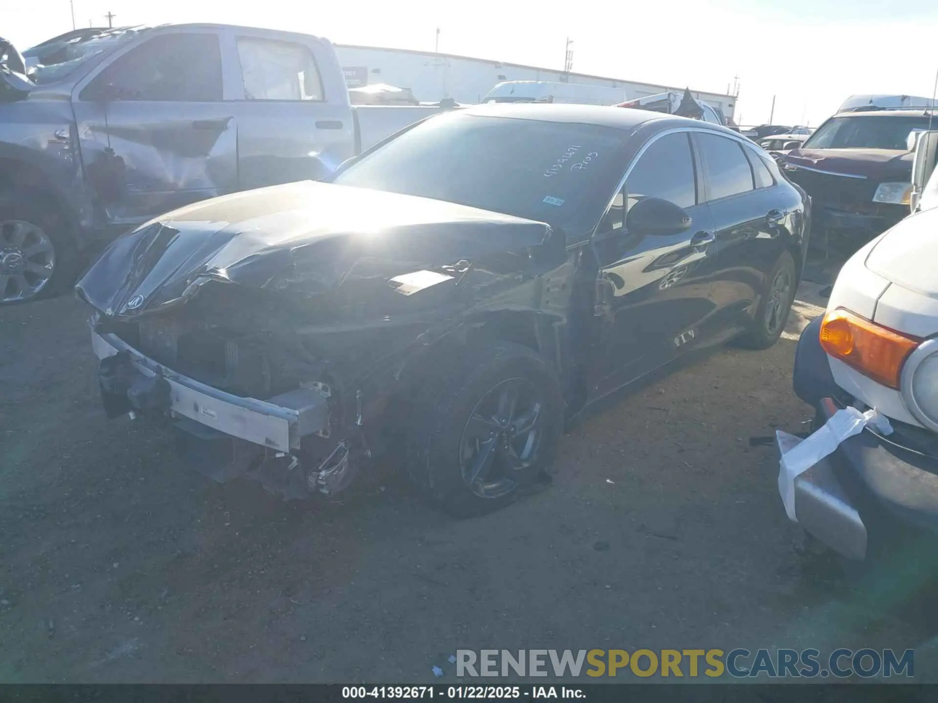 2 Photograph of a damaged car 5XXG24J28MG043991 KIA K5 2021