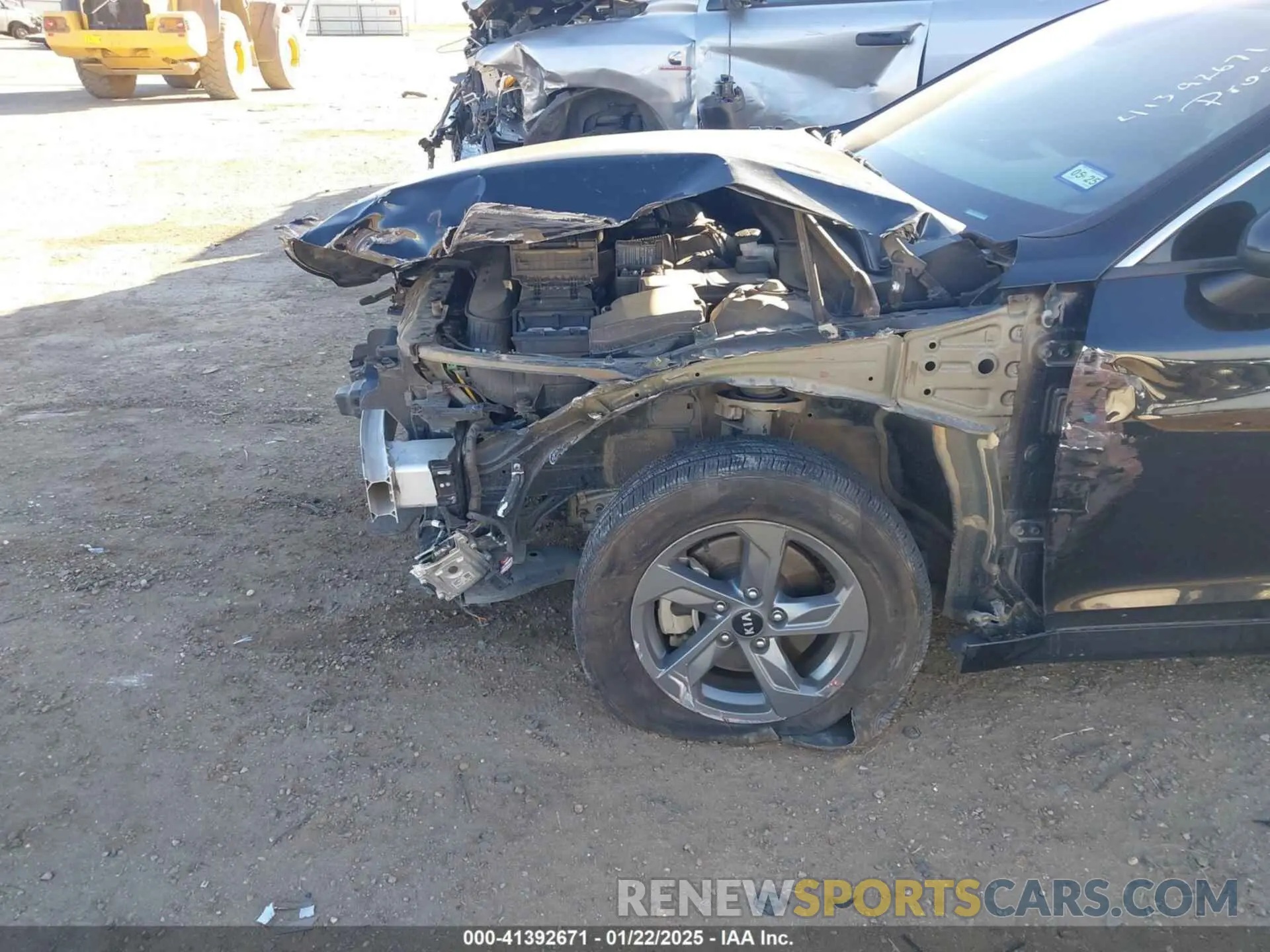 6 Photograph of a damaged car 5XXG24J28MG043991 KIA K5 2021