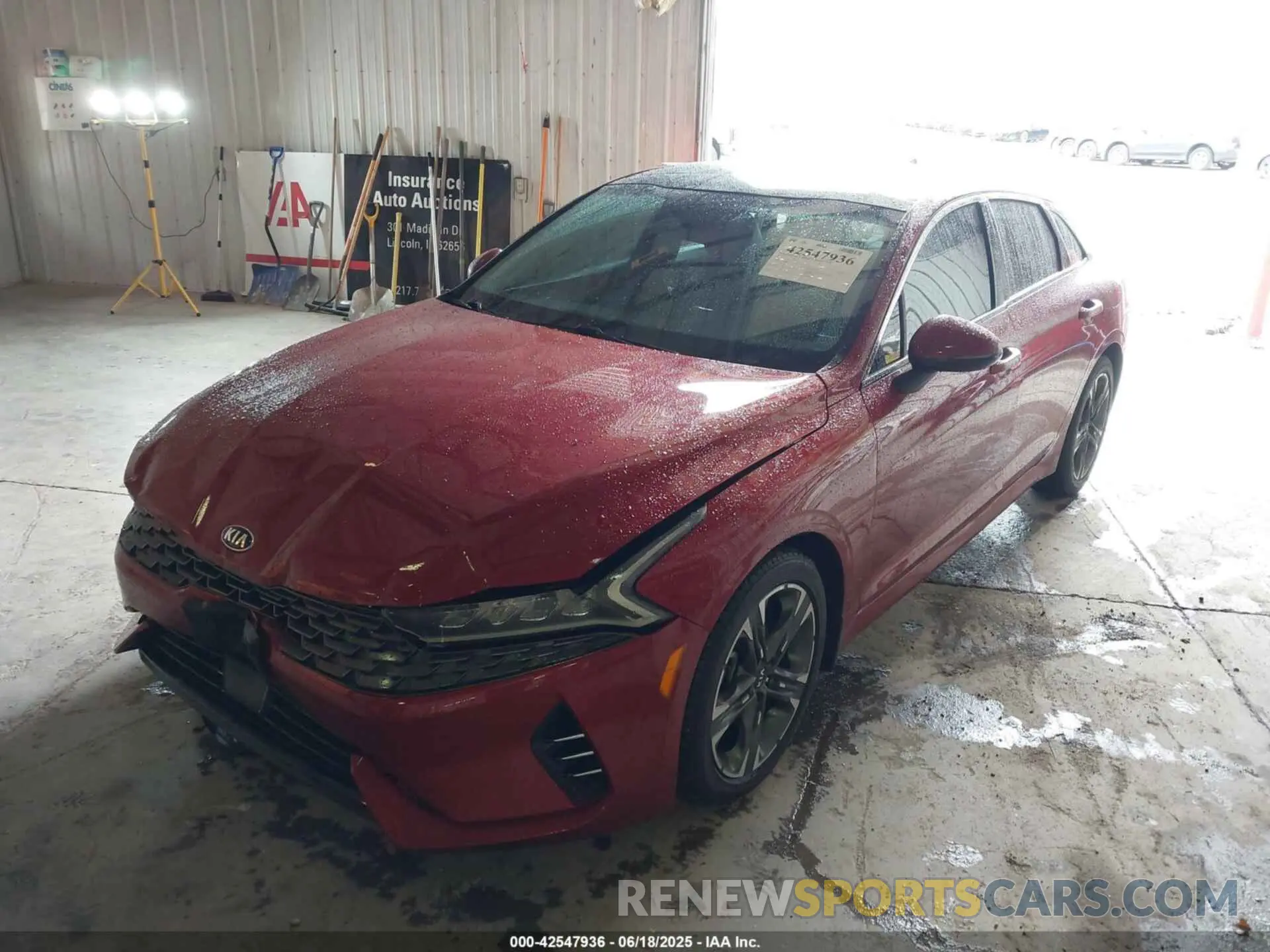 2 Photograph of a damaged car 5XXG34J20MG035025 KIA K5 2021