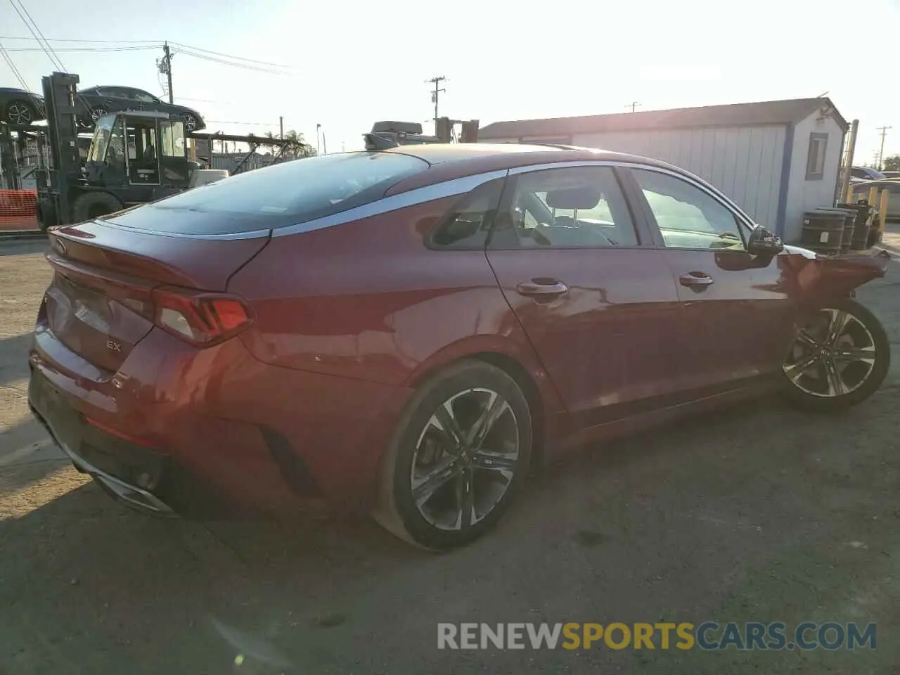 3 Photograph of a damaged car 5XXG34J21MG037950 KIA K5 2021