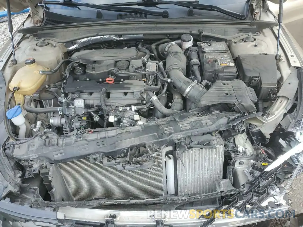 11 Photograph of a damaged car 5XXG34J26MG048412 KIA K5 2021