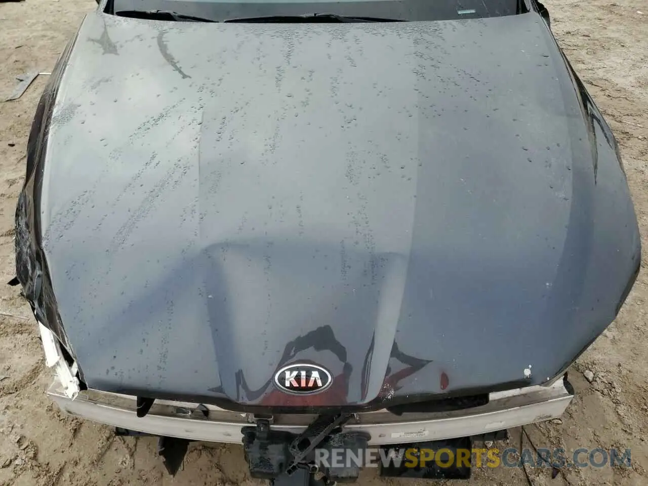 11 Photograph of a damaged car 5XXG34J28MG008591 KIA K5 2021