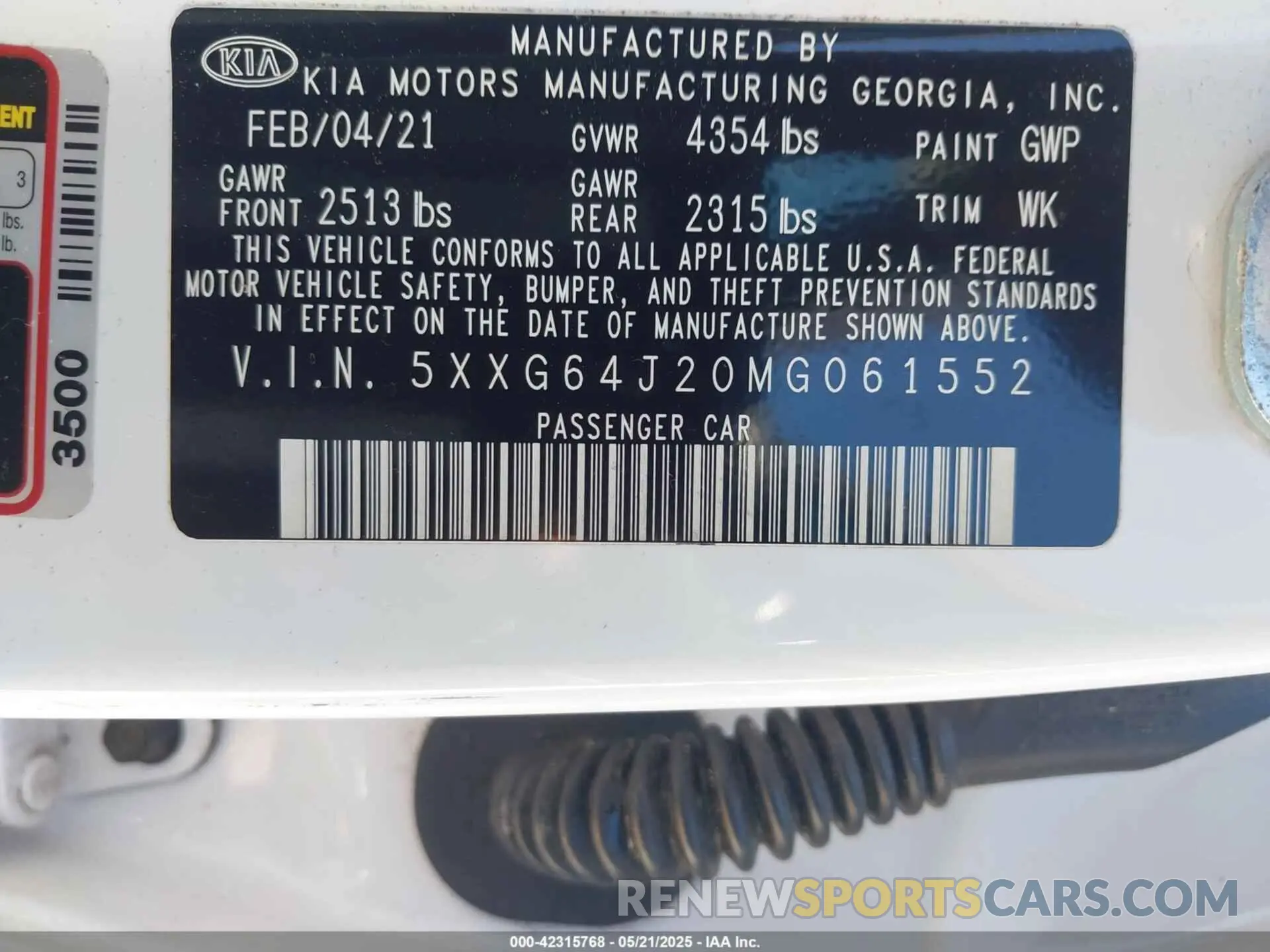 9 Photograph of a damaged car 5XXG64J20MG061552 KIA K5 2021