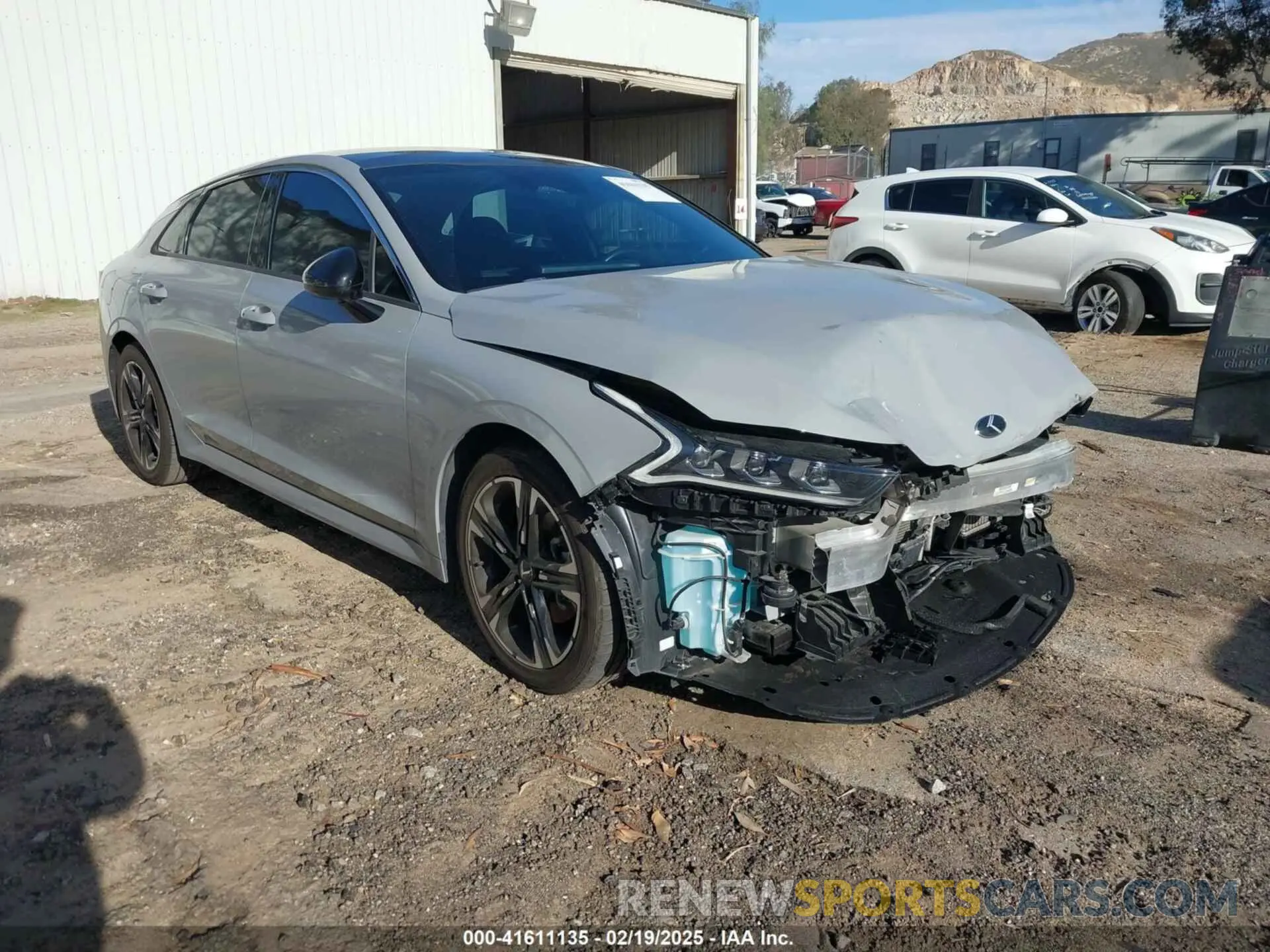 1 Photograph of a damaged car 5XXG64J20MG062605 KIA K5 2021