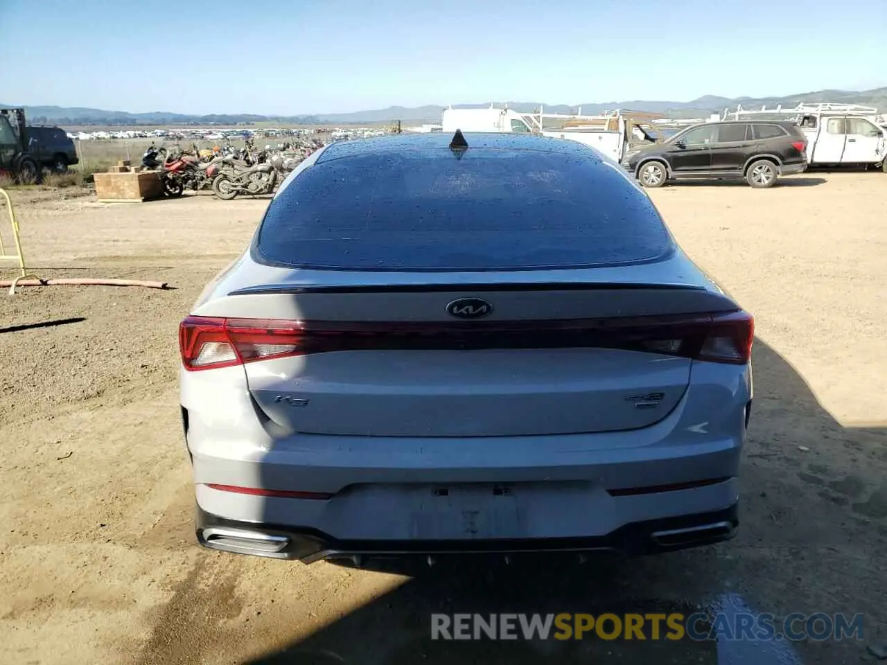 6 Photograph of a damaged car 5XXG64J20MG073846 KIA K5 2021