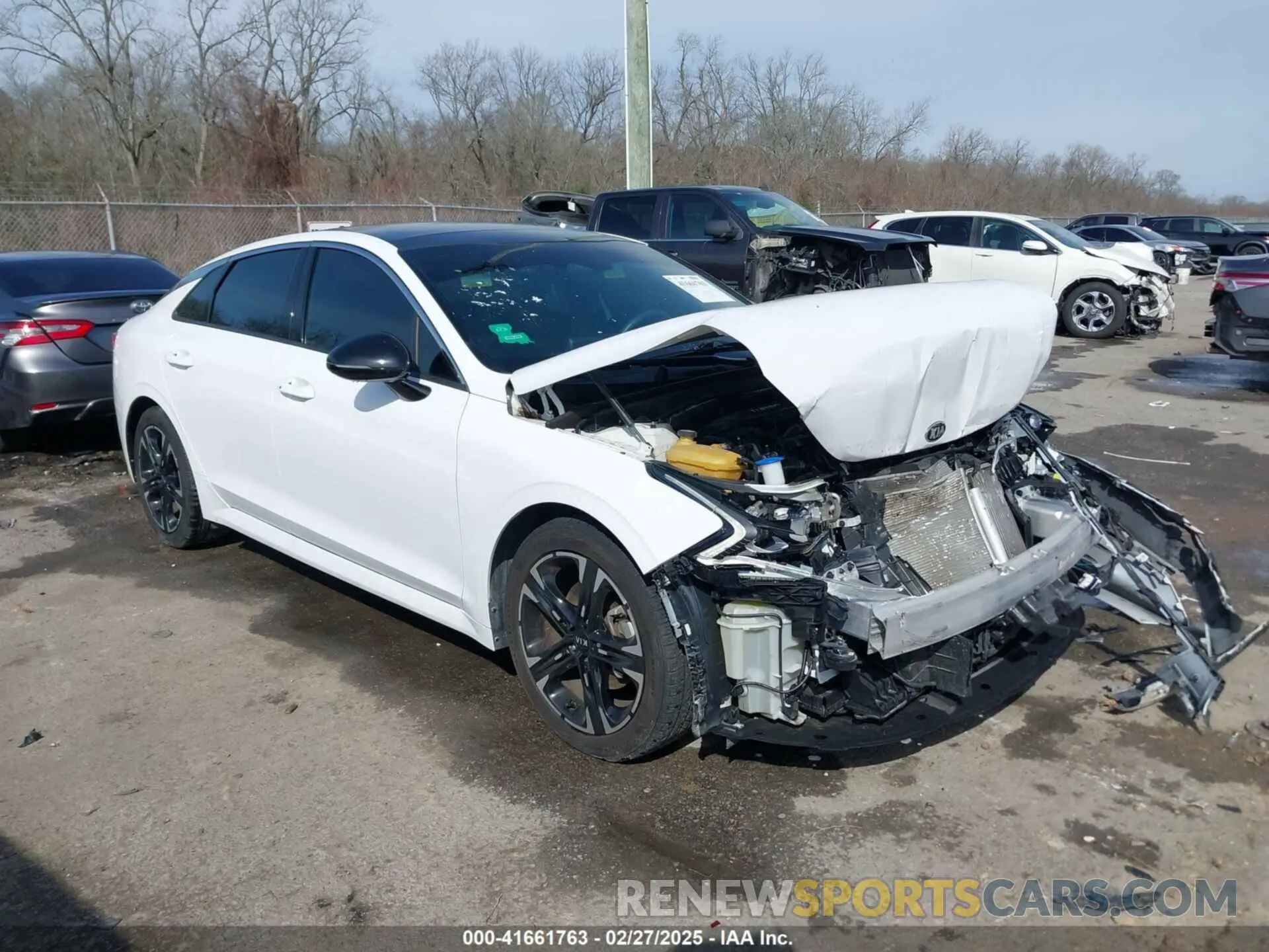 1 Photograph of a damaged car 5XXG64J20MG081574 KIA K5 2021