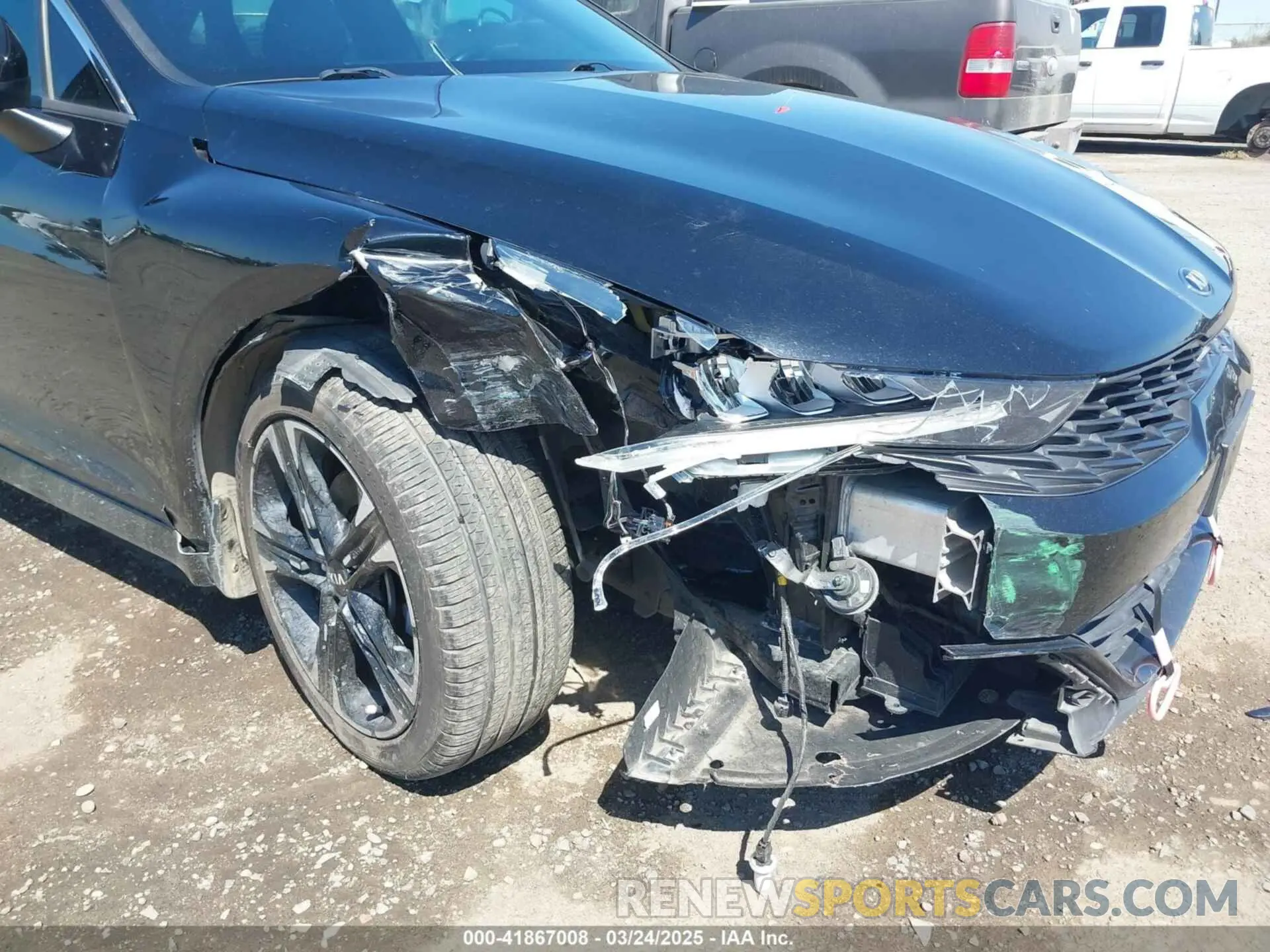 6 Photograph of a damaged car 5XXG64J21MG023487 KIA K5 2021