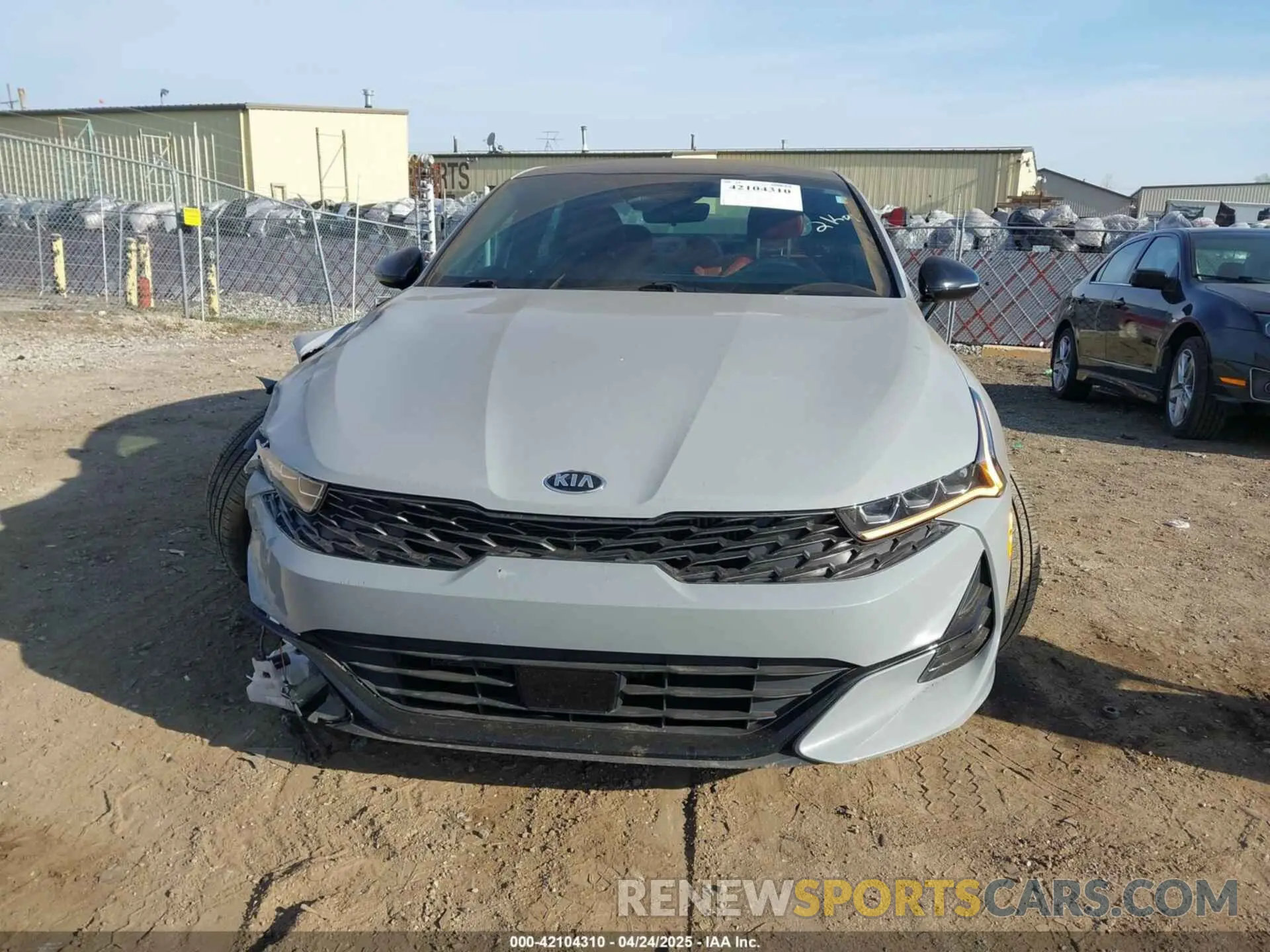 12 Photograph of a damaged car 5XXG64J21MG041410 KIA K5 2021