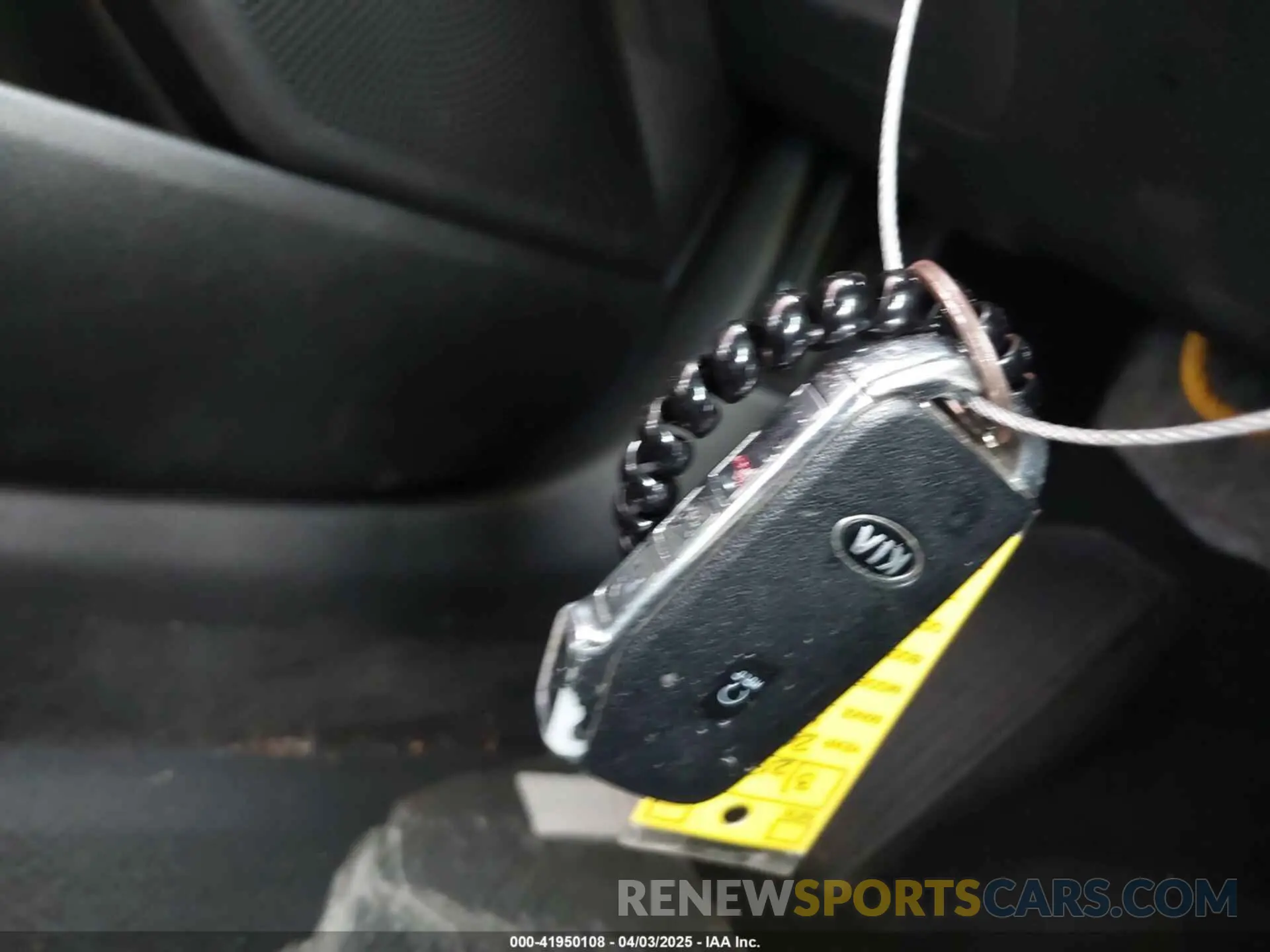 11 Photograph of a damaged car 5XXG64J21MG050527 KIA K5 2021