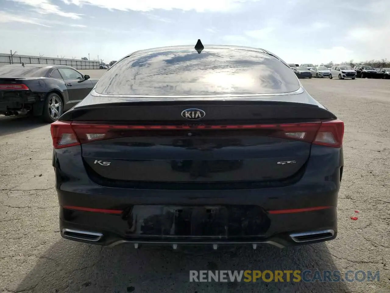 6 Photograph of a damaged car 5XXG64J21MG067084 KIA K5 2021