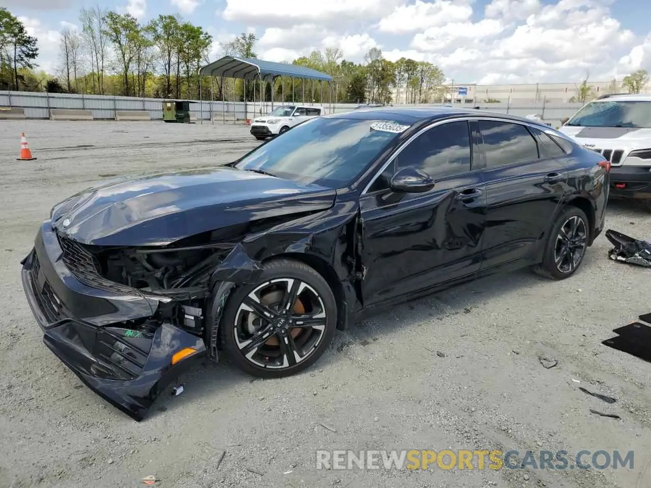 1 Photograph of a damaged car 5XXG64J21MG077355 KIA K5 2021