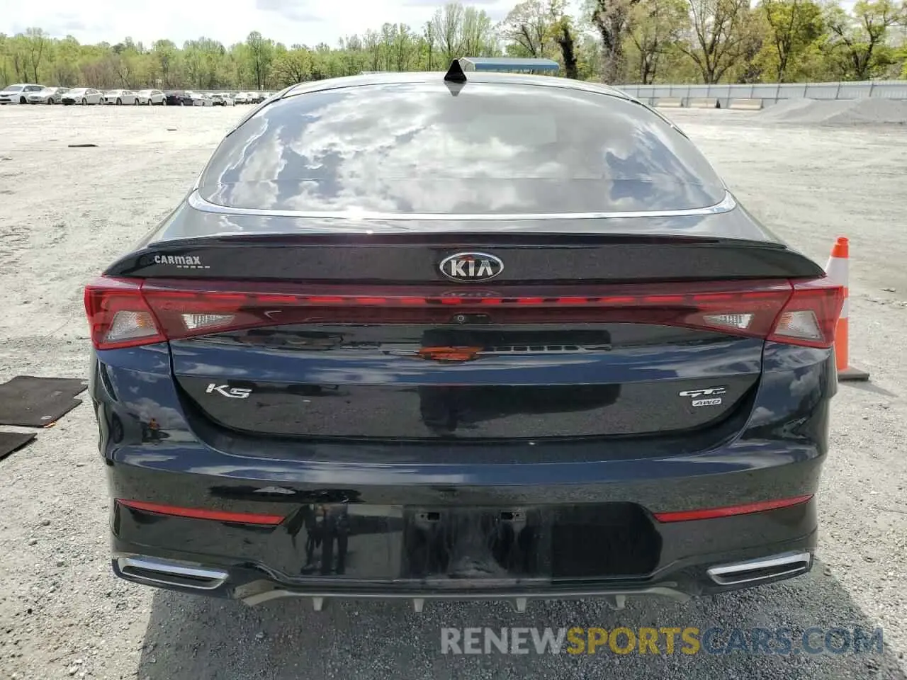 6 Photograph of a damaged car 5XXG64J21MG077355 KIA K5 2021