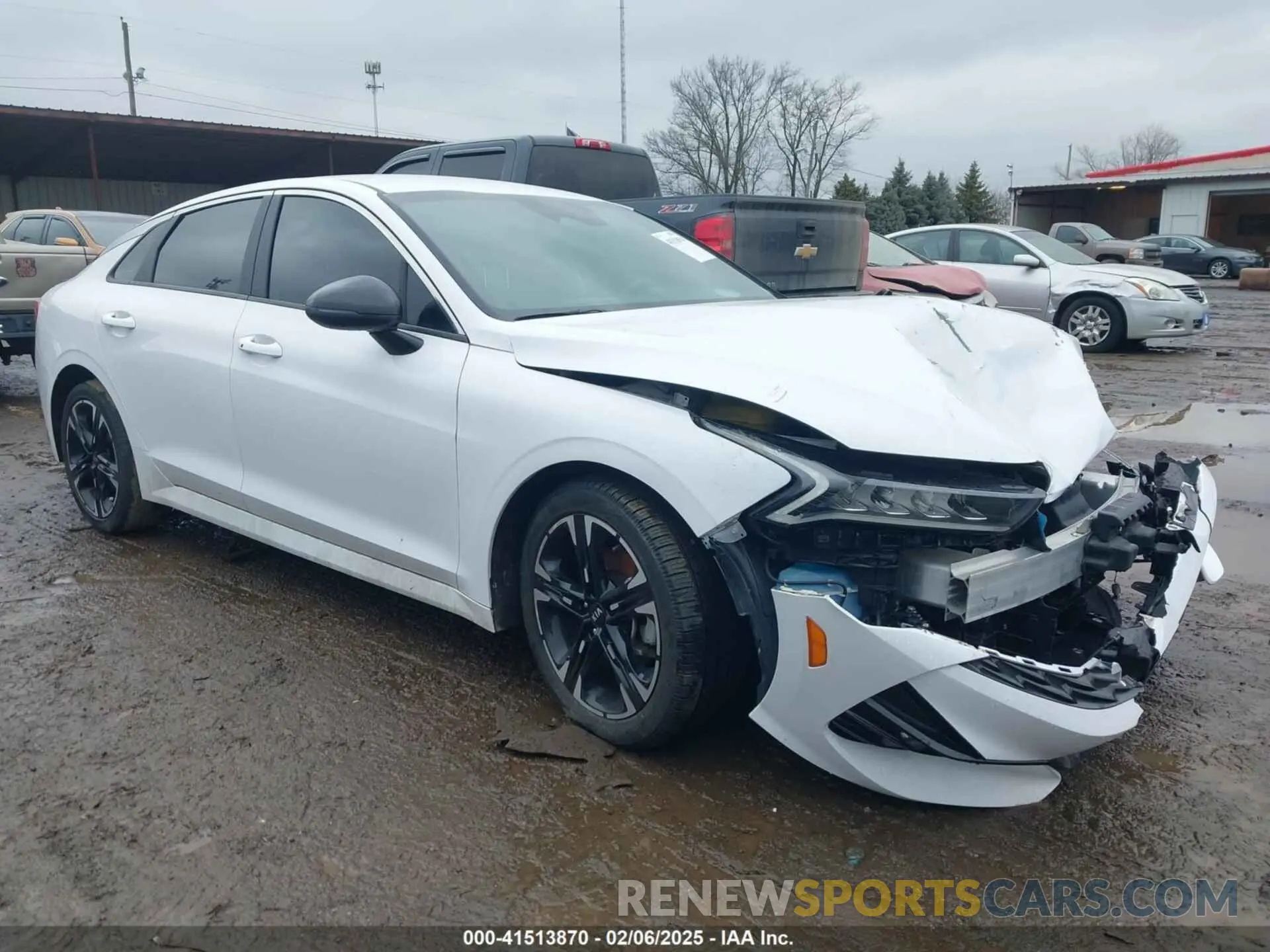 1 Photograph of a damaged car 5XXG64J21MG078747 KIA K5 2021