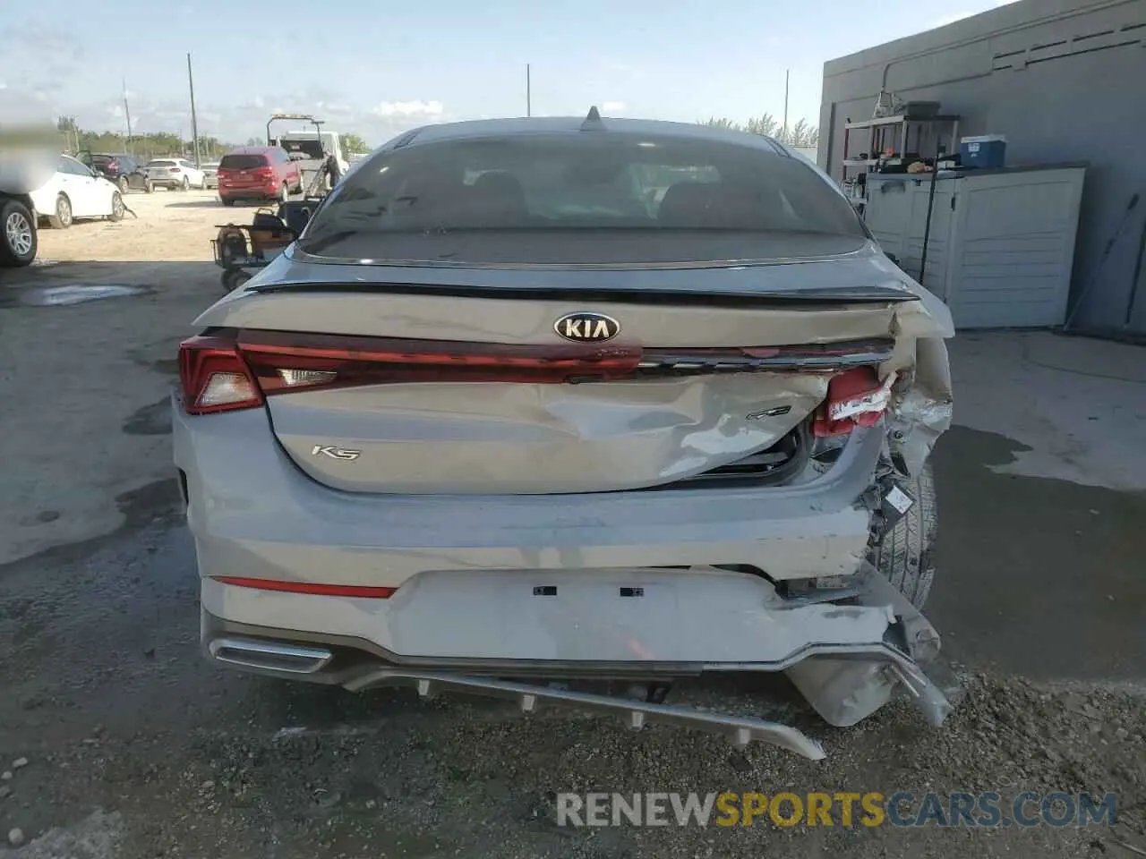 6 Photograph of a damaged car 5XXG64J22MG006357 KIA K5 2021