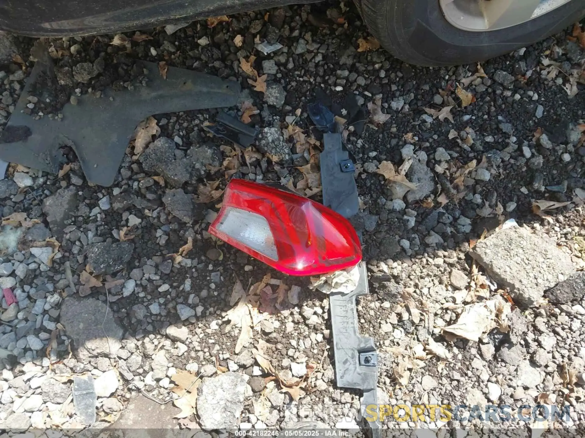 12 Photograph of a damaged car 5XXG64J23MG019182 KIA K5 2021